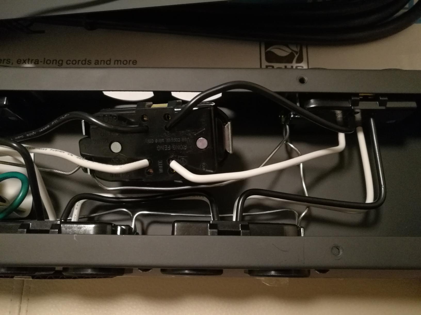 Tripp Lite 14-Outlet Rack Mount Surge Protector Power Strip PDU, 15A, 120V, 3000 Joules, 15ft Cord with 5-15P Plug, 1U Horizontal Rack Mount, Lifetime Manufacturer's Warranty (DRS-1215) customer photo 1