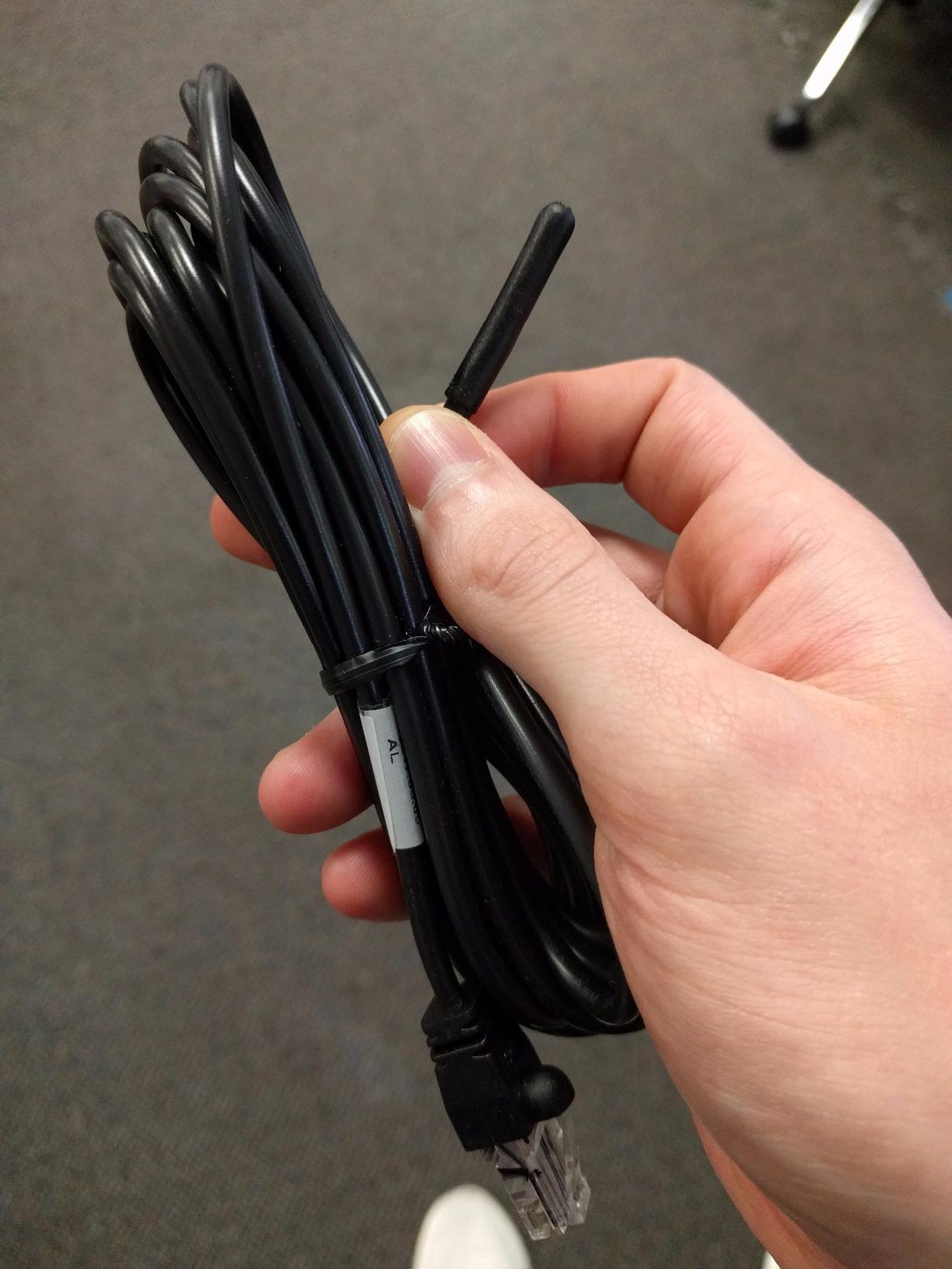 APC Rackmount Temperature & Humidity Sensor, AP9335TH customer photo 1