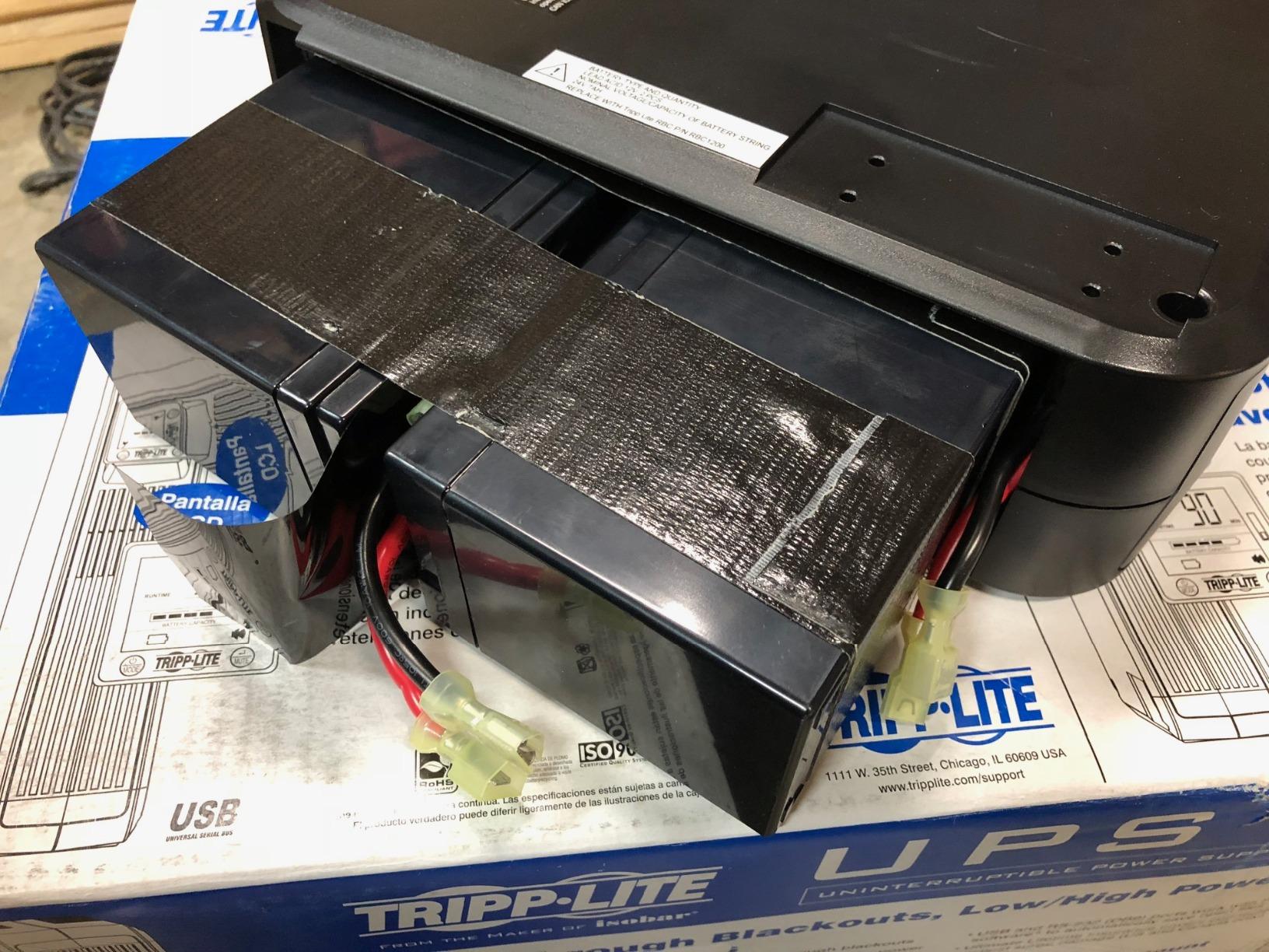 Eaton Tripp Lite SMART1200LCD 1200VA 2U Rack Mount UPS 700W Battery Backup | 8 Outlets, Replaceable Battery, AVR, 6ft Flat Plug Extension Cord customer photo 1