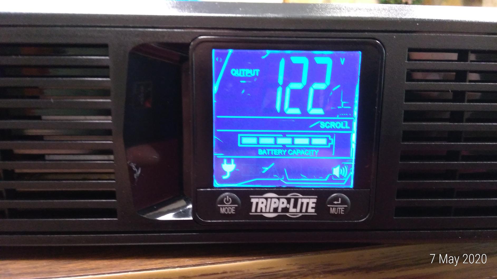 Eaton Tripp Lite SMART1200LCD 1200VA 2U Rack Mount UPS 700W Battery Backup | 8 Outlets, Replaceable Battery, AVR, 6ft Flat Plug Extension Cord customer photo 2