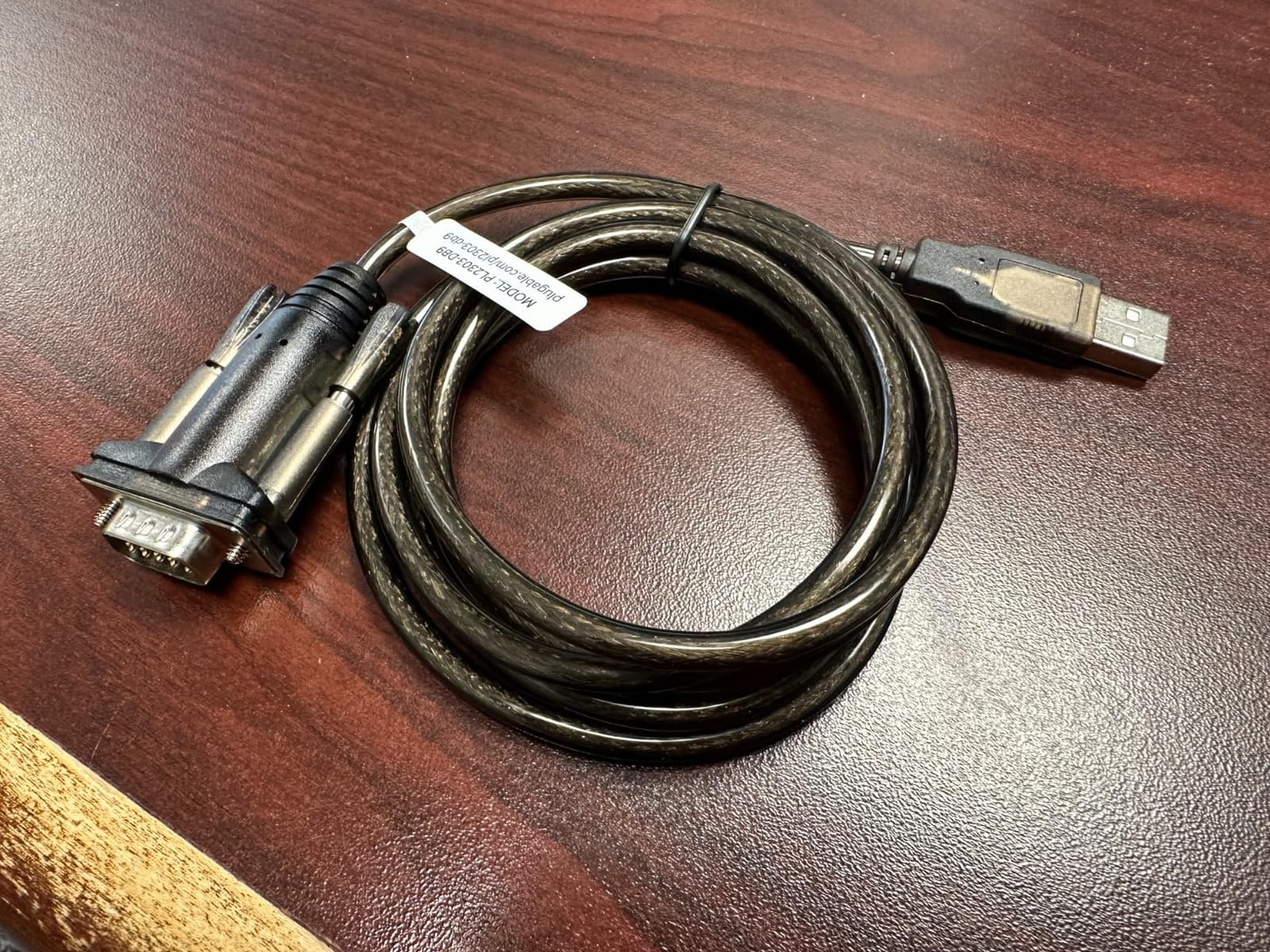 Plugable USB to Serial RS-232 Adapter (5ft) with COM Retention - Compatible with Windows, Mac, Linux (DB9 DTE Male Connector, Prolific PL2303GT Chipset, Up to 1Mbps) - PL2303-DB9 customer photo 1