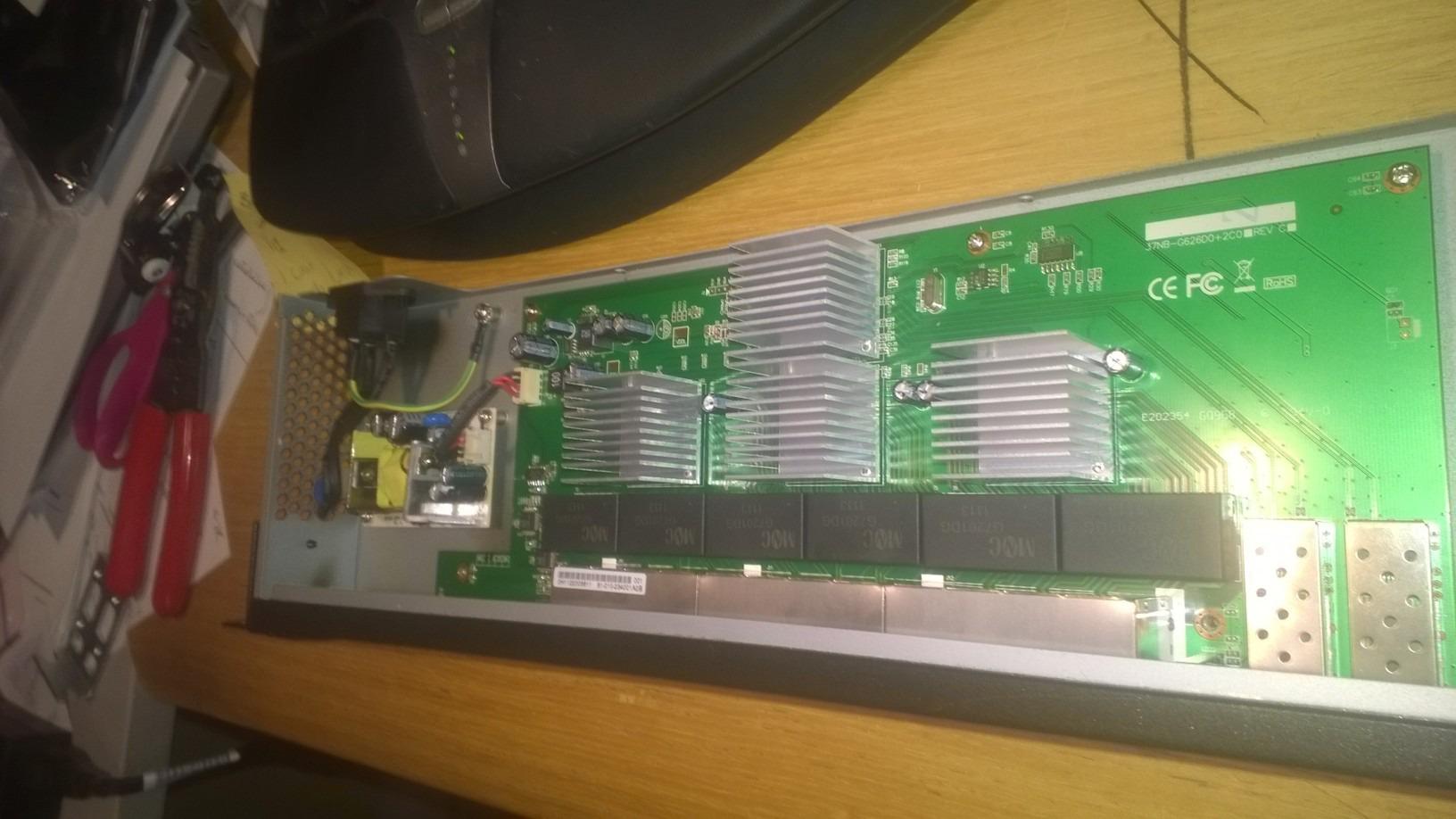 Zyxel 24 Port Network Ethernet Switch | Unmanaged Gigabit | GS1100-24 | 24x GbE + 2x SFP Ports, Fanless, Rack Mount Kit Included customer photo 1