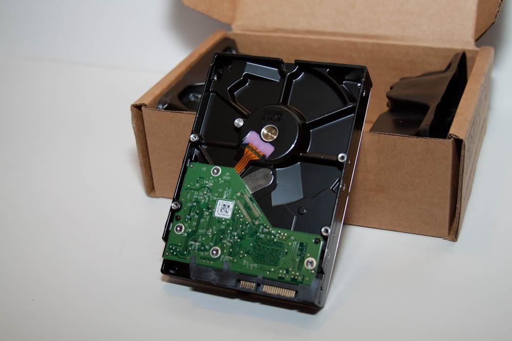 Western Digital 1TB WD Blue PC Internal Hard Drive HDD - 7200 RPM, SATA 6 Gb/s, 64 MB Cache, 3.5