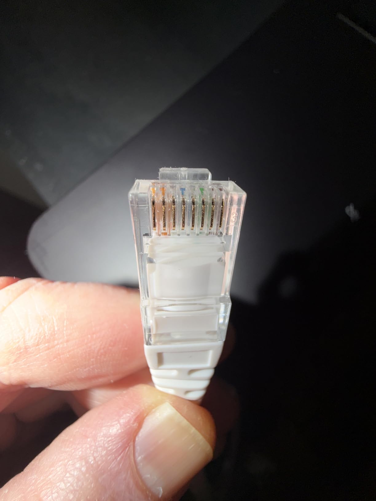 Cable Matters 10Gbps Snagless Cat 6 Ethernet Cable, 20ft, Black, 24 AWG Bare Copper, Gold-Plated RJ45, PoE++, 550MHz Bandwidth customer photo 2