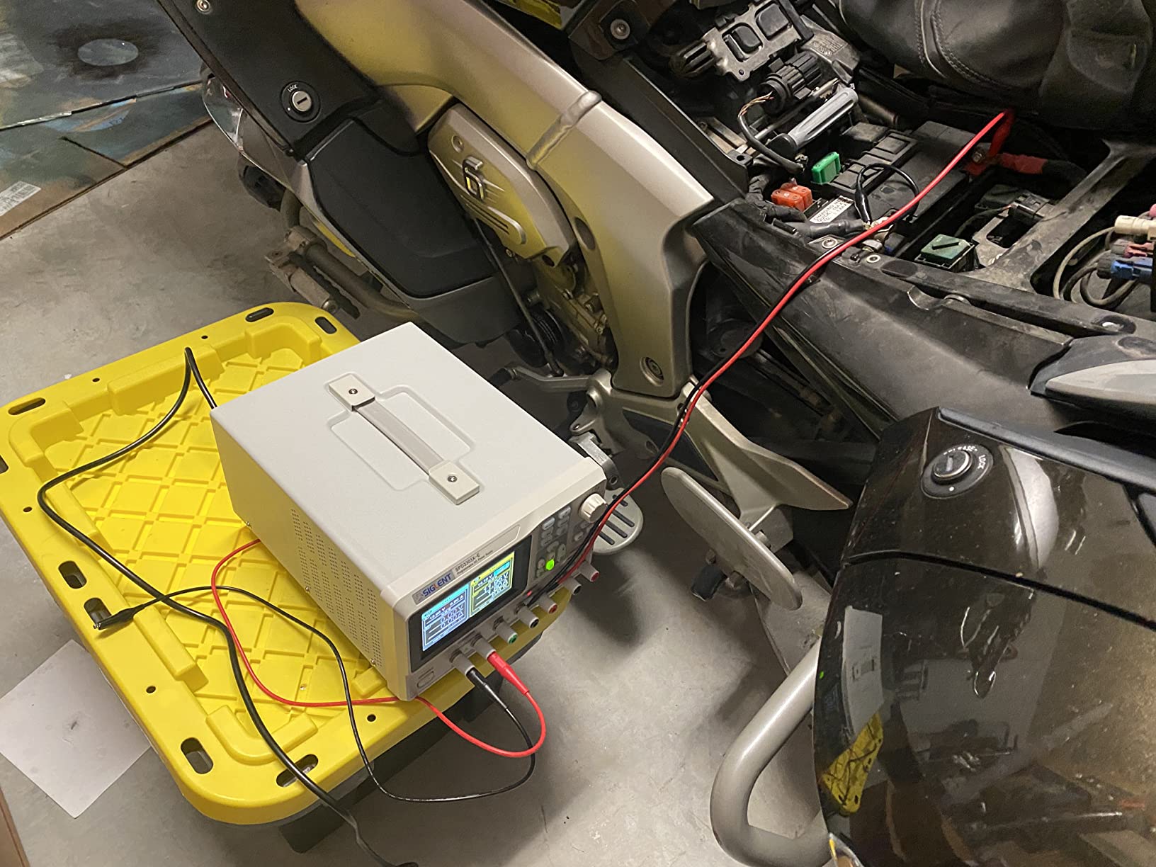 Technologies SPD3303X-E Triple Output Power Supply customer photo 1