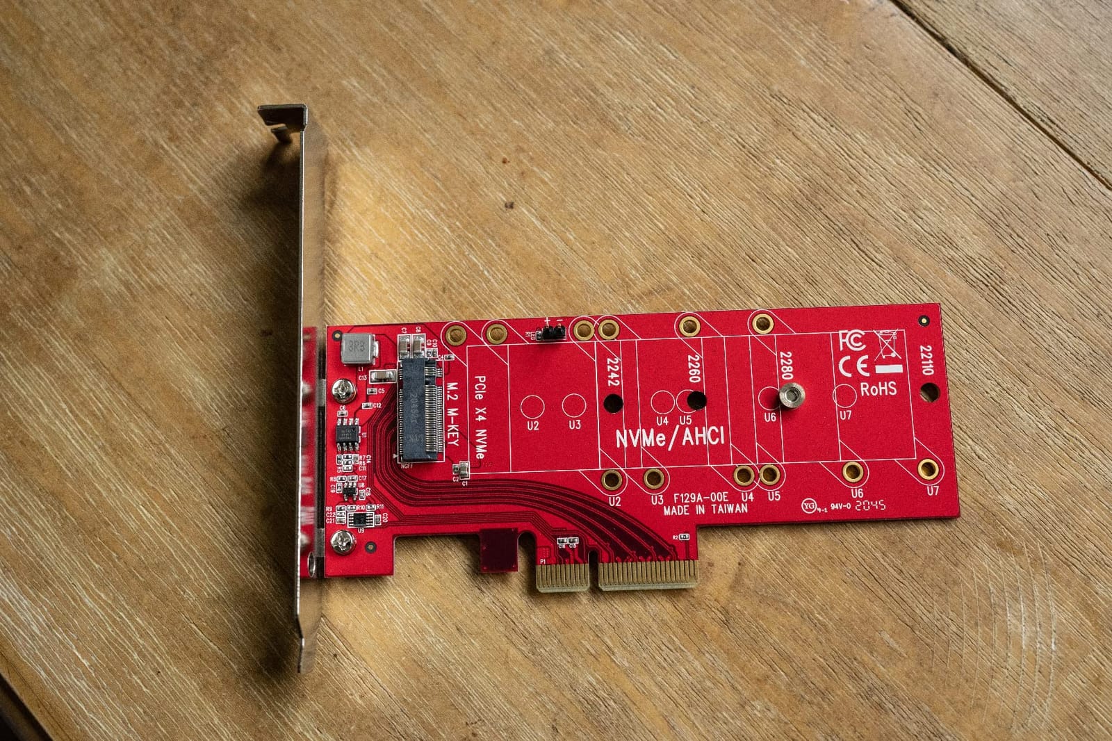 StarTech M.2 PCIe SSD Adapter, x4 PCIe 3.0 NVMe/AHCI, M-Key/NGFF (PEX4M2E1) | Single PCIe M.2 SSD, 2242/2260/2280/22110, PCIe 3.0 back to 2.0/1.0, X8/x16 slots, Full and low-profile brackets customer photo 2