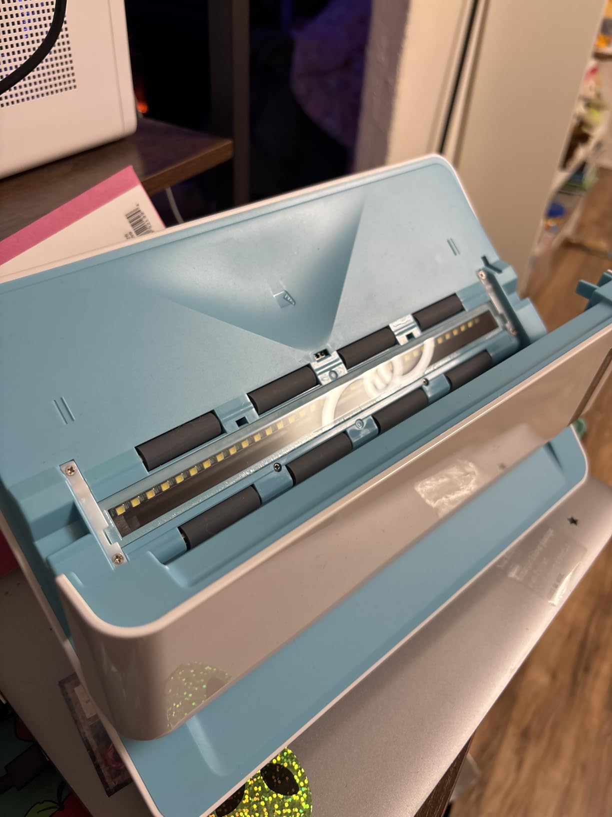 Plustek Photo Scanner ePhoto Z300, Scans 4x6 inch Photos in 2 Seconds, Auto crop and deskew with CCD Sensor, Supports Mac and PC | Special Roller Design for Cover Old Photo, Built-in Toshiba High Quality CCD image Sensor, with Auto crop and deskew Function customer photo 1