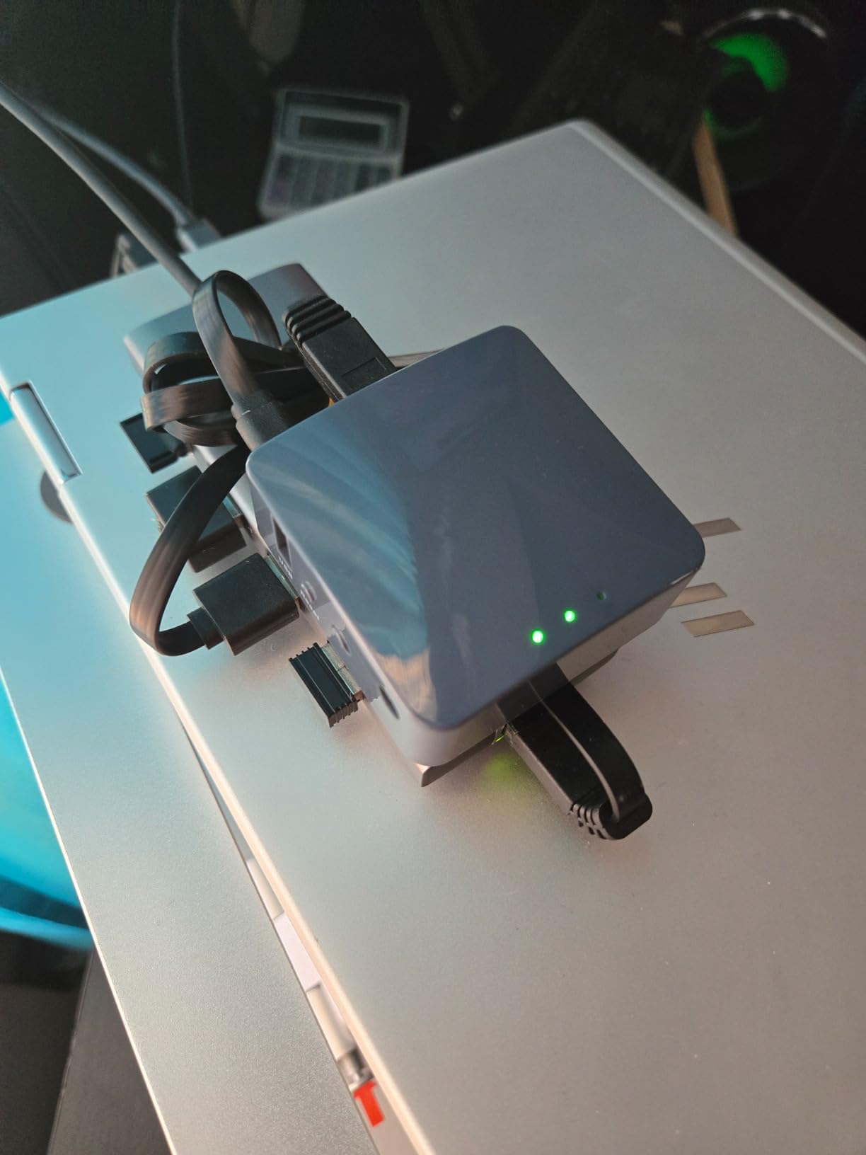 GL.iNet GL-AR300M16 Mini Travel Wi-Fi Router, OpenWrt, 2 Ethernet, USB 2.0 customer photo 2