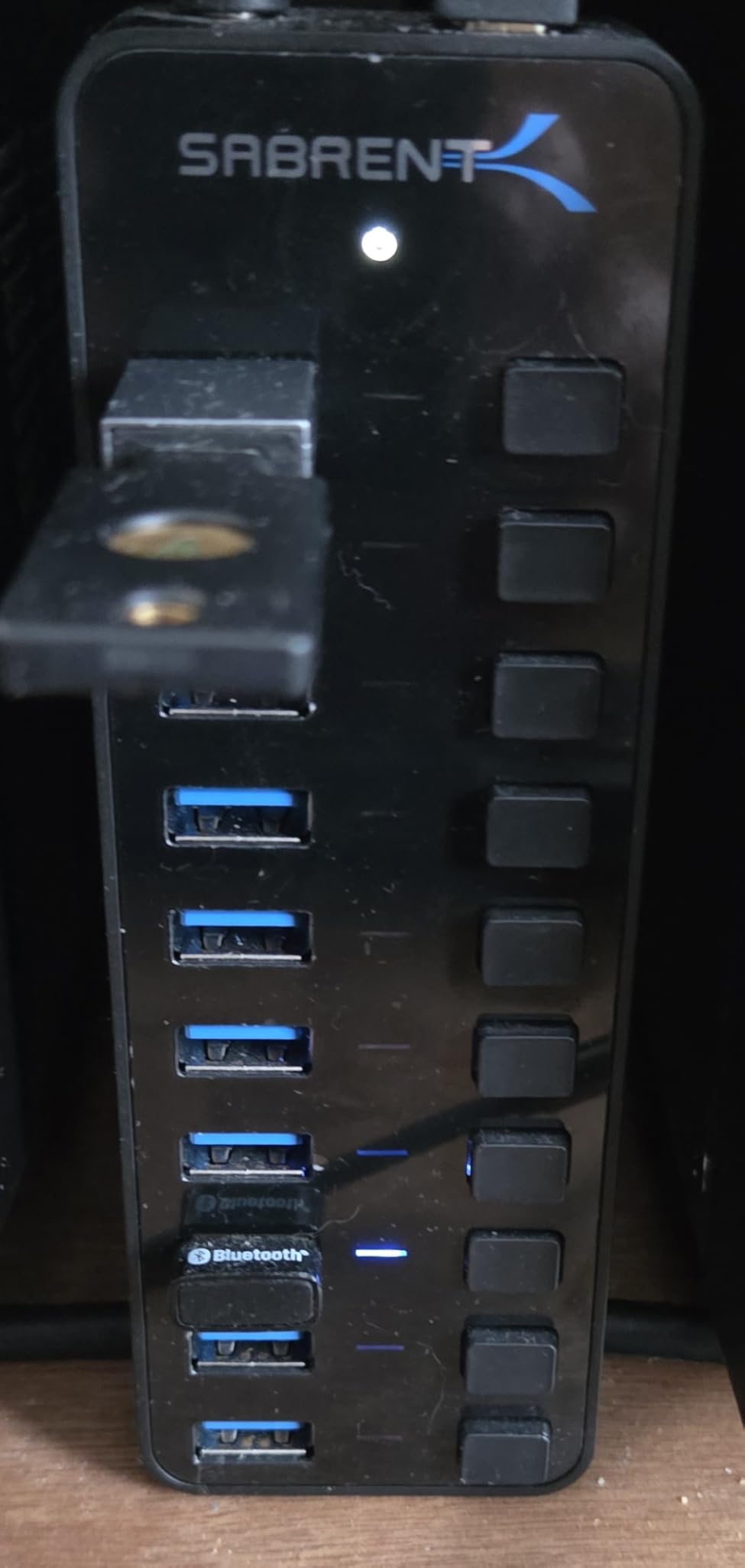 SABRENT 10-Port 60W Powered USB 3.0 Hub, Power Switches & LEDs (HB-BU10) customer photo 2