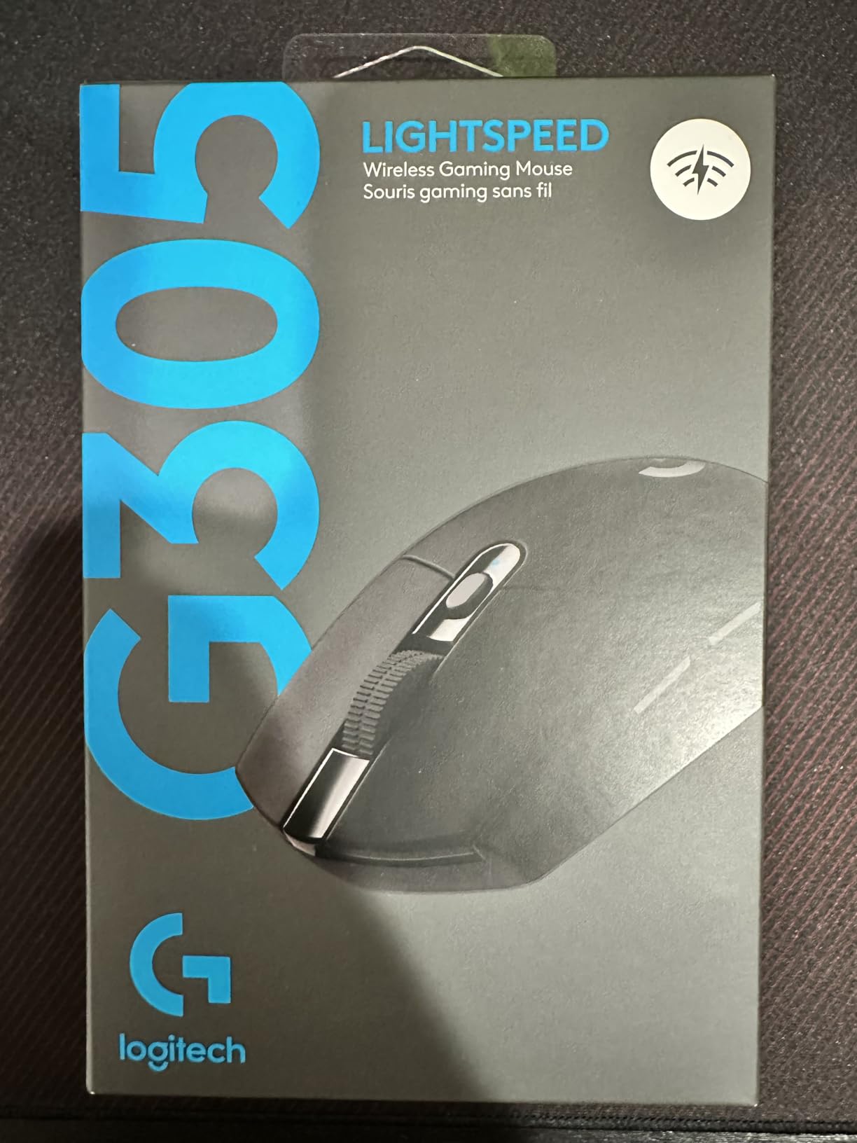 Logitech G305 Lightspeed Wireless Gaming Mouse - Black | 12,000 DPI, Lightweight, 6 Programmable Buttons, 250h Battery, On-Board Memory, Compatible with PC and Mac customer photo 1
