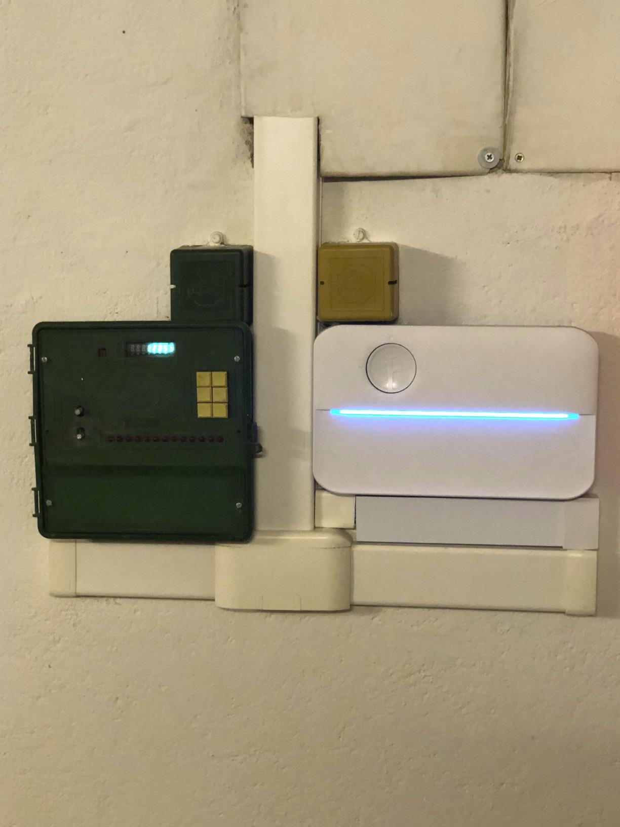 Rachio 3: Smart Sprinkler Controller, 16-Zone (Auto Scheduling + Local Weather Intelligence, Rain/Freeze/Wind Skip, DIY Install) customer photo 1