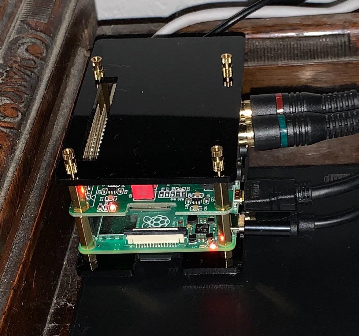 HiFi DAC HAT for Raspberry Pi 5/4/3B+/Zero | PCM5122 384kHz/32bit DAC Audio Card Expansion Board | Dual Oscillators & DOP | RCA/3.5mm Output, 112dB SNR customer photo 2