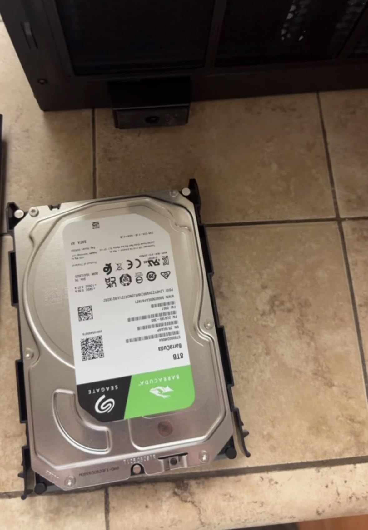 Seagate BarraCuda 4TB Internal Hard Drive HDD - 3.5 Inch Sata 6 Gb/s 5400 RPM 256MB Cache For Computer Desktop PC - Frustration Free Packaging ST4000DMZ04/DM004 customer photo 2