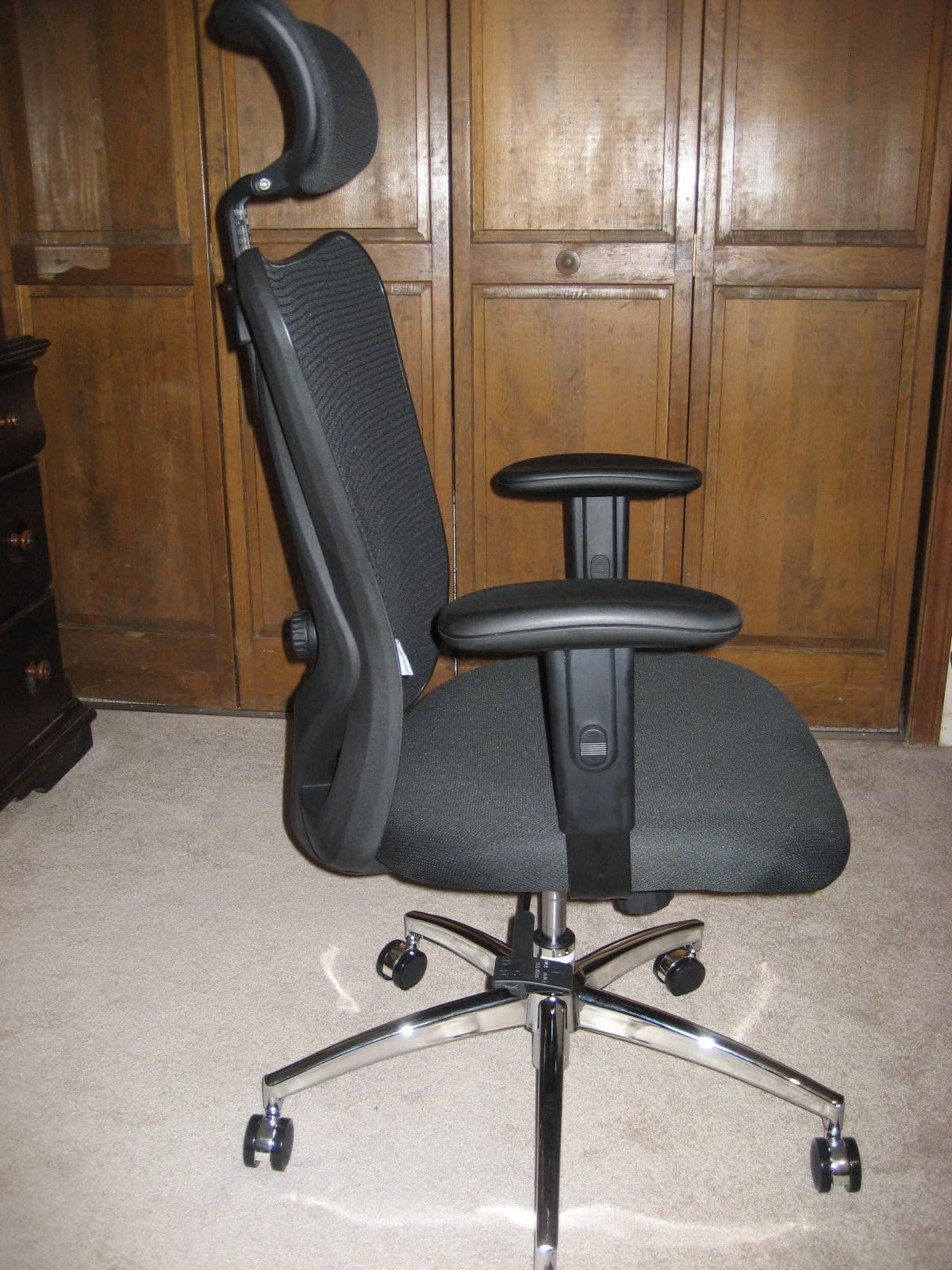 SIHOO M18 Ergonomic Office Chair, Mesh Back Desk Chair with Headrest | Adjustable Lumbar Support, Hold 330lbs Computer Chair with 2D Armrests & Wide Cushion, Tilt Lock, for Home Office - Black customer photo 1
