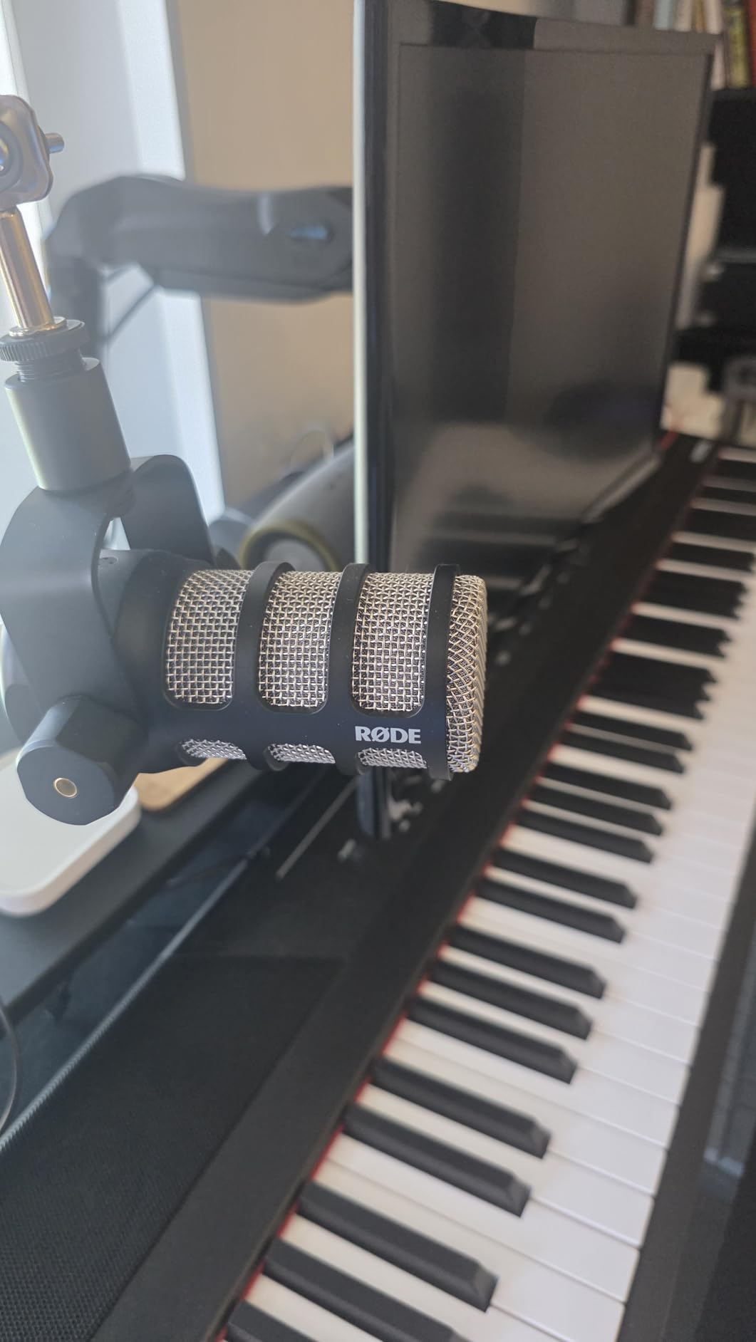RØDE PodMic Cardioid Dynamic Broadcast Microphone, XLR | Requires Audio Interface (RODECaster, AI-1, or similar). For USB Plug and Play, see PodMic USB customer photo 2