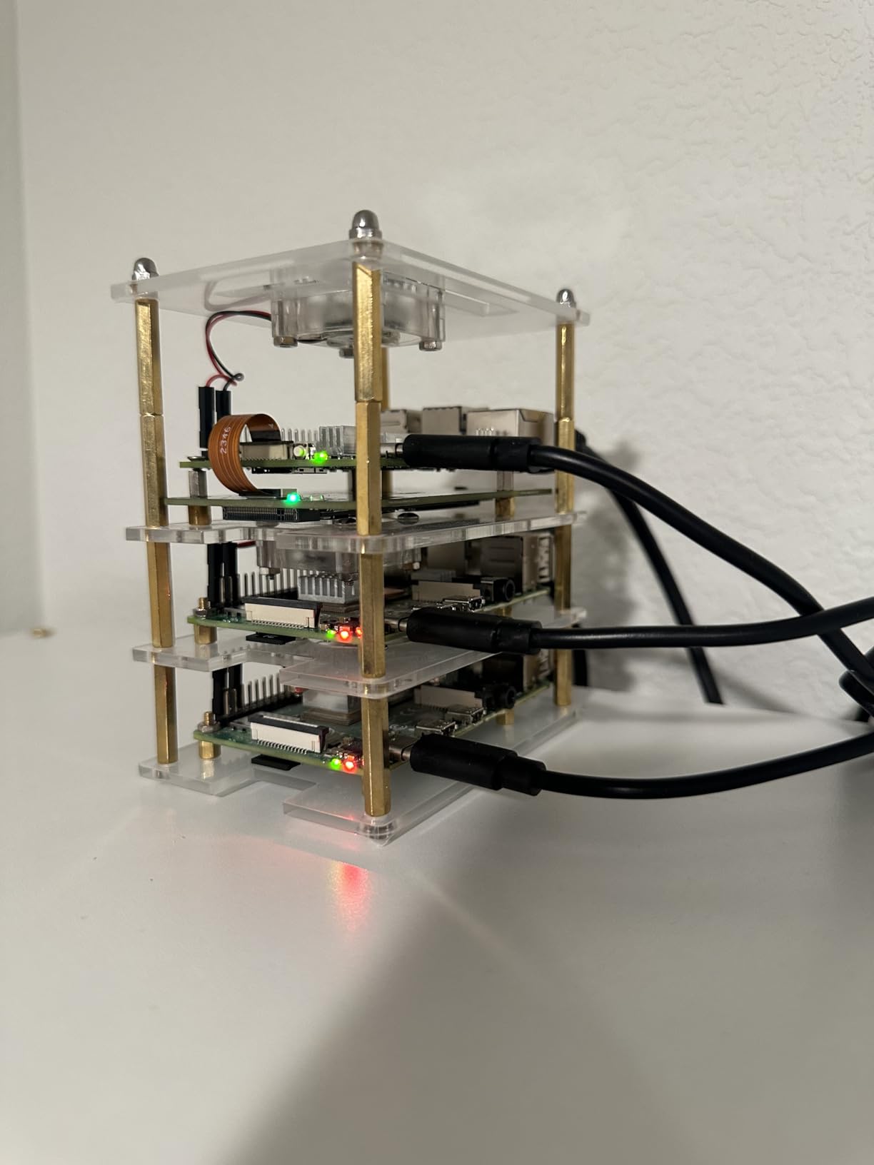 GeeekPi Cluster Case with Cooling Fan and Heatsinks for Raspberry Pi 4B/3B+/3B/2B customer photo 2