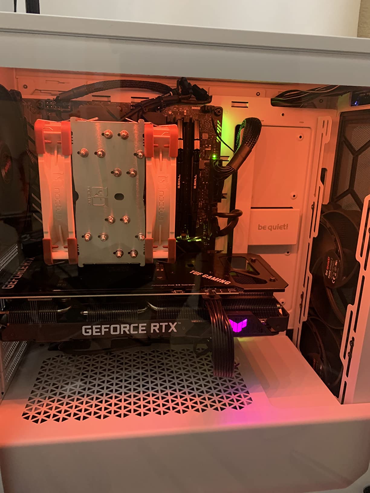 Noctua NH-U12A, Quiet High-Performance Single Tower CPU Cooler | 158mm Height, High-End Low-Noise Cooling, For Intel & AMD, Dual 120mm Fans, 100% RAM Compatibility, Rich Accessory Kit customer photo 2
