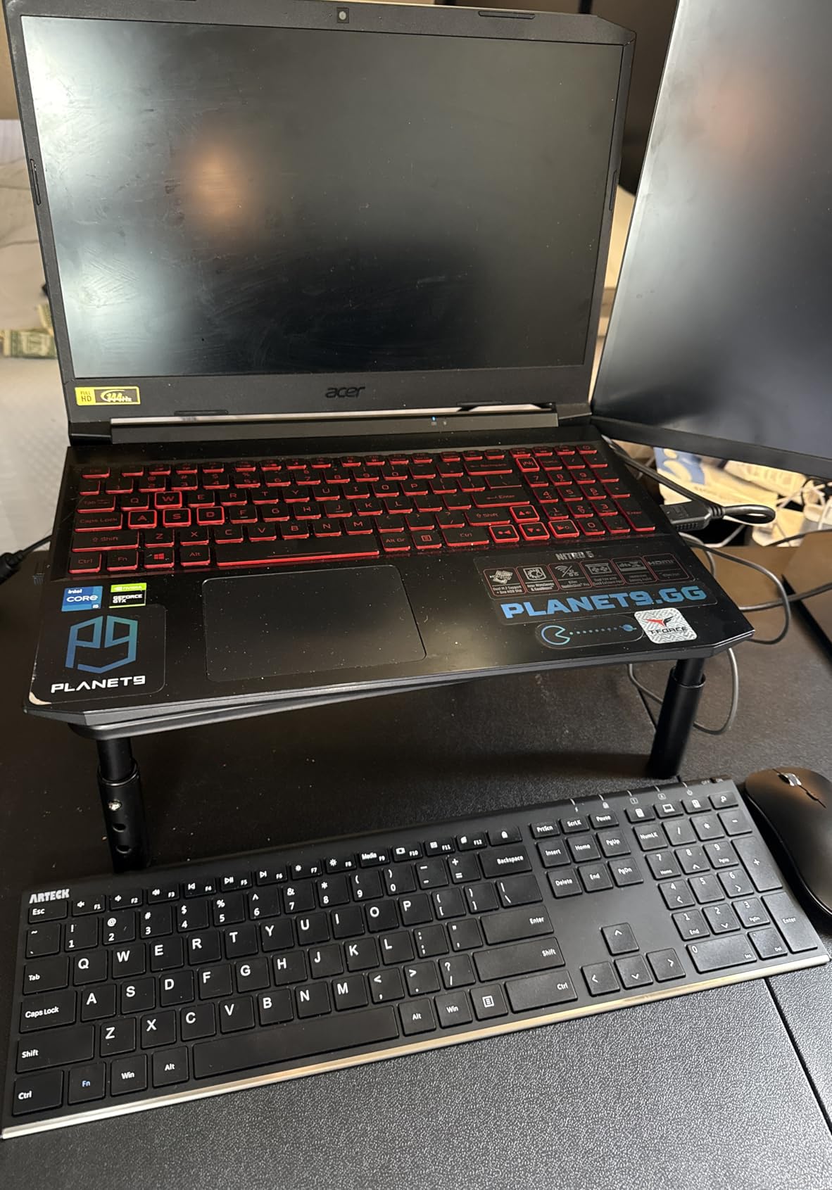 Arteck 2.4G Wireless Keyboard and Mouse Combo Stainless Steel Ultra Slim customer photo 2