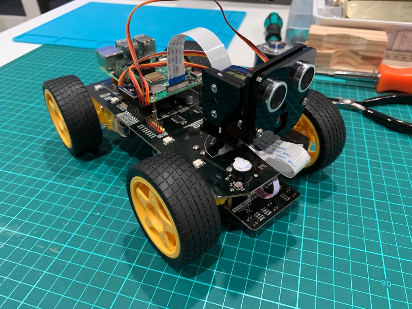 4WD Smart Car Kit for Raspberry Pi 5 4 B 3 B+ Zero 2 W, Face Tracking, Line Tracking, Light Tracing, Obstacle Avoidance, App Control, Camera, Servo (Raspberry Pi NOT Included) customer photo 1