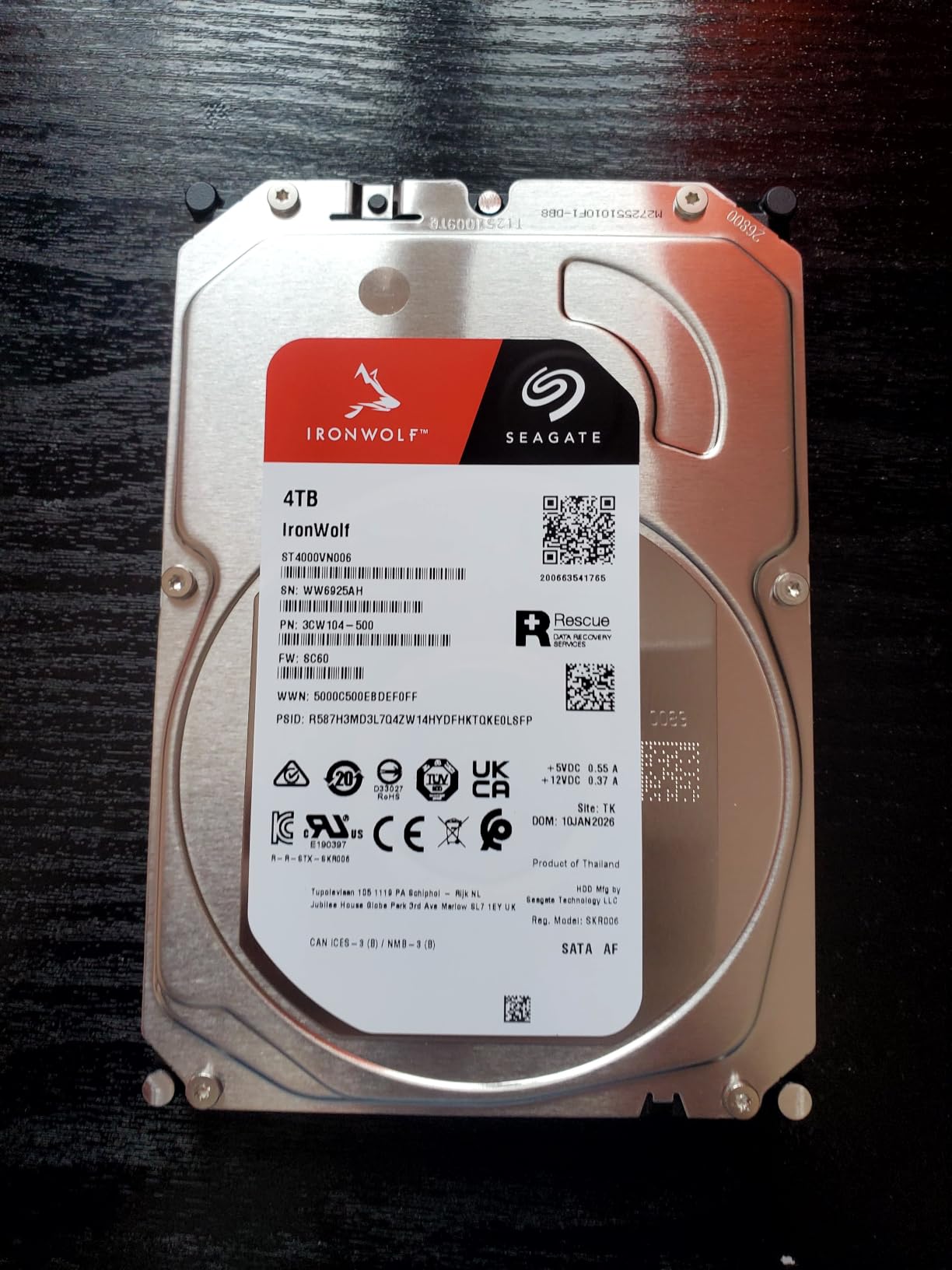Seagate 8TB IronWolf Internal NAS Hard Drive | SATA 6 Gb/s (ST8000VNZ04) - 24/7 NAS-optimized HDD, AgileArray, All-CMR, RV sensors for multi-bay customer photo 1