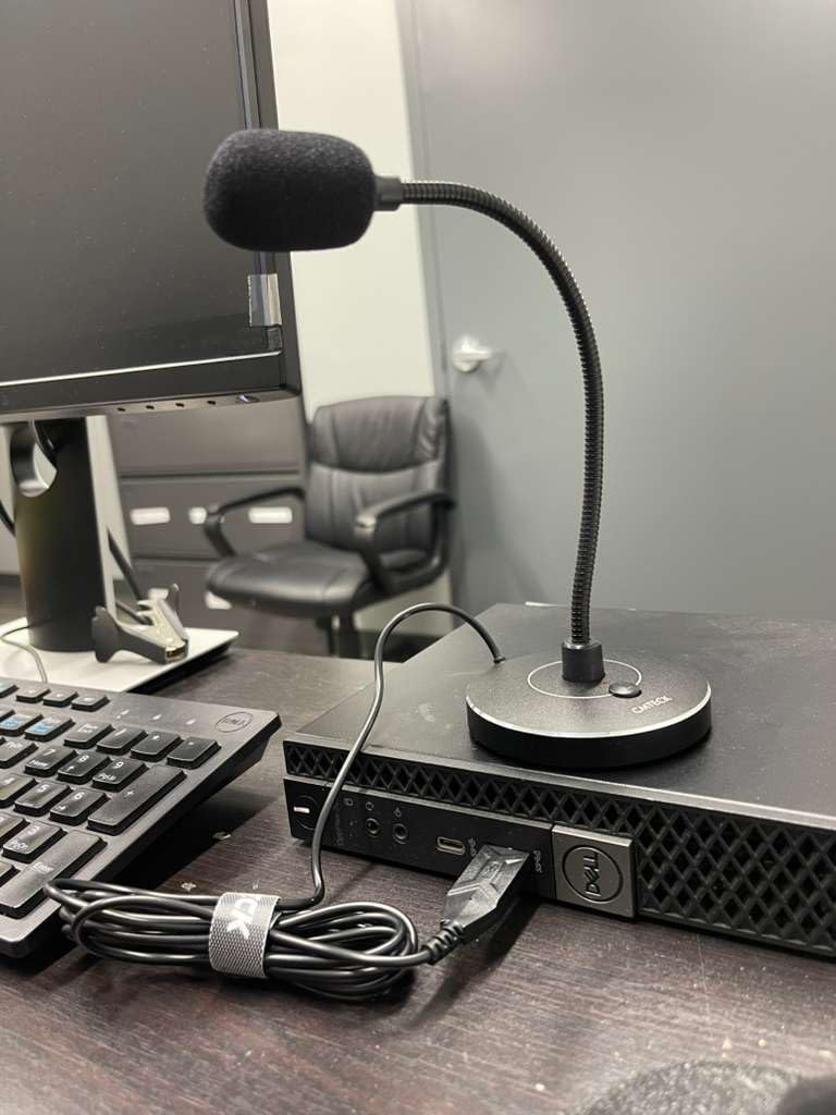 CMTECK USB Computer Microphone G009, Noise-Cancelling Recording Desktop Mic for PC/Laptop for Online Chatting, Home Studio, Podcasting, Gaming, Skype, YouTube with Mute Function(Windows/Mac) customer photo 1