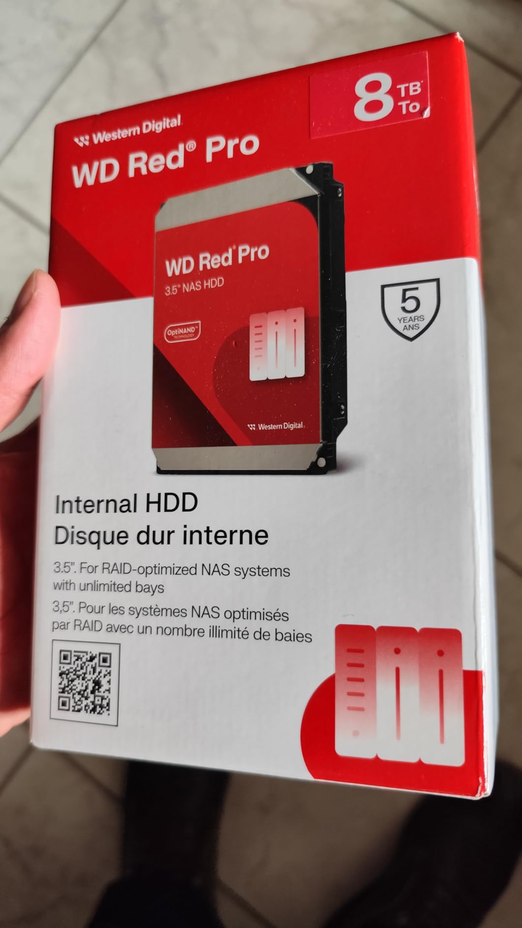 Western Digital 18TB WD Red Pro NAS Internal Hard Drive HDD - 7200 RPM, SATA 6 Gb/s, CMR, 512 MB Cache, 3.5
