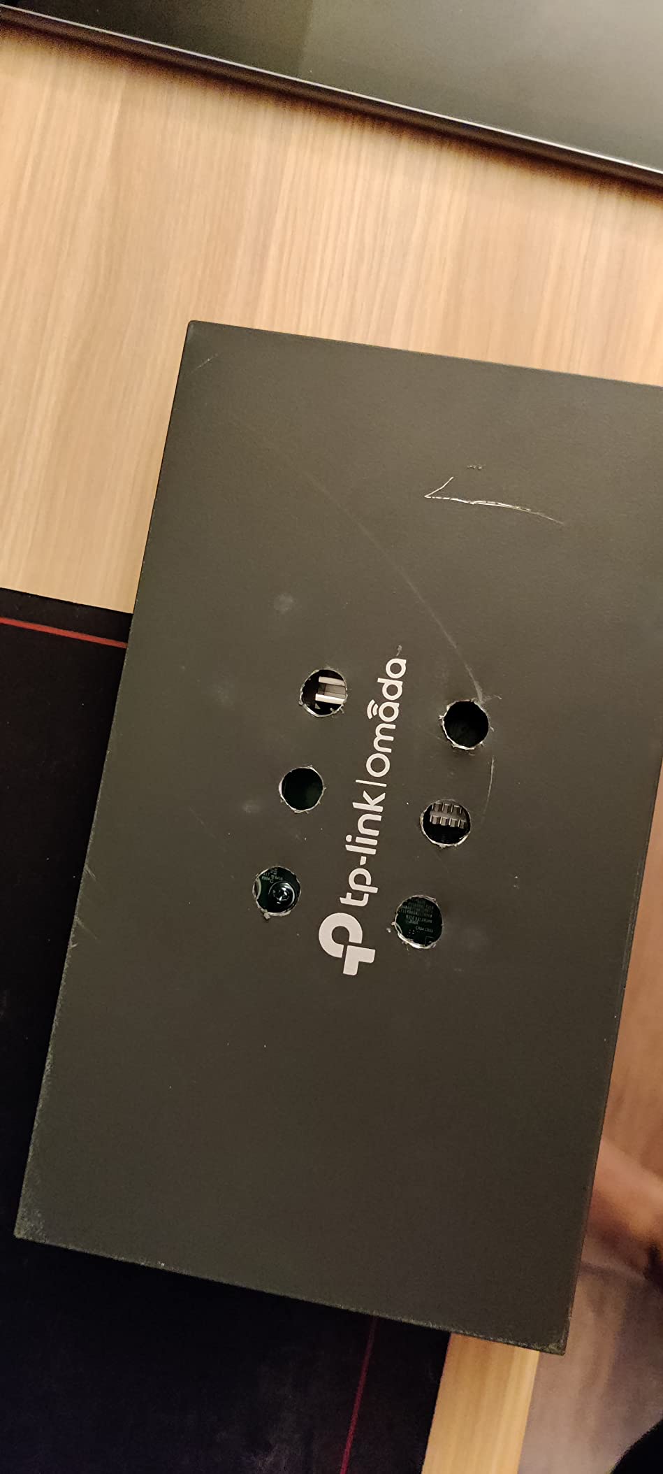 TP-Link ER7206, Multi-WAN Professional Wired Gigabit VPN Router customer photo 2