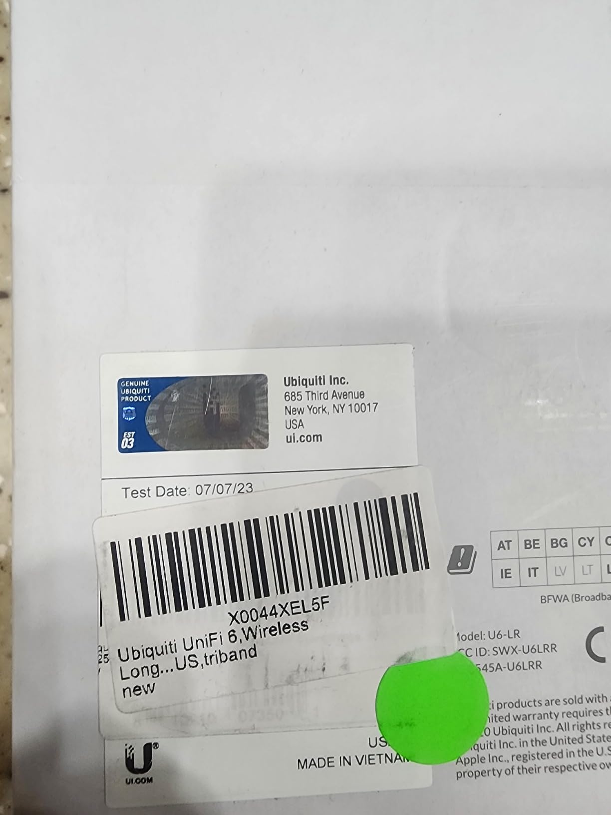 Ubiquiti - UniFi 6,Wireless Long-Range Access Point | US Model | PoE Adapter not Included (U6-LR-US), tri_band customer photo 2