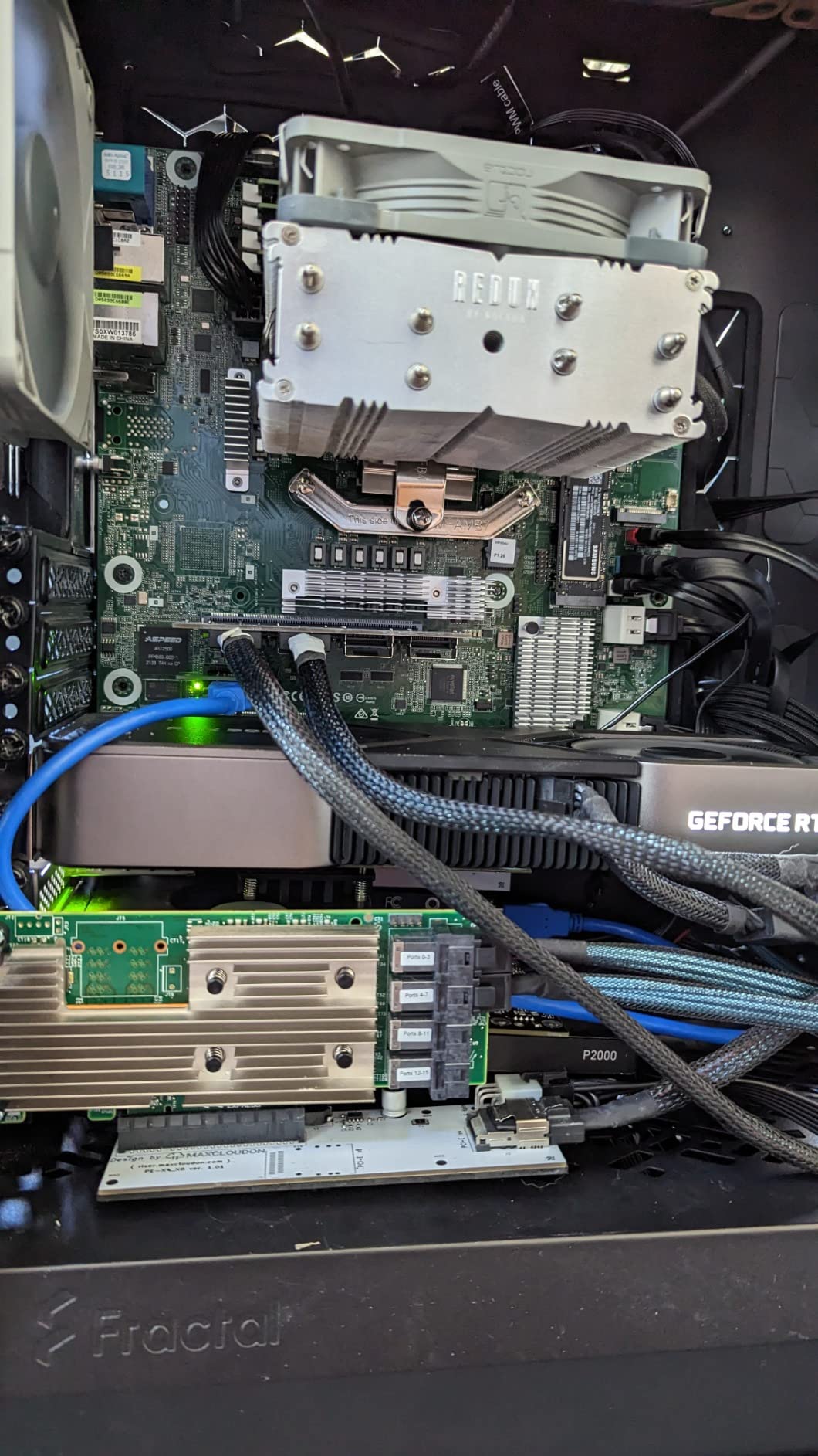 ASRock Rack X570D4U Socket AM4 AMD X570 DDR4 SATA3&USB 3.2 Micro-ATX Server Motherboard customer photo 1