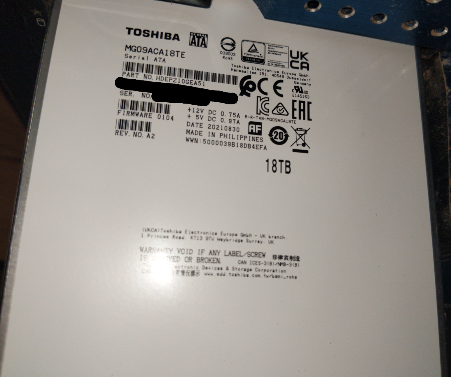 Toshiba MG09ACA18TE 18 TB Hard Drive - 3.5