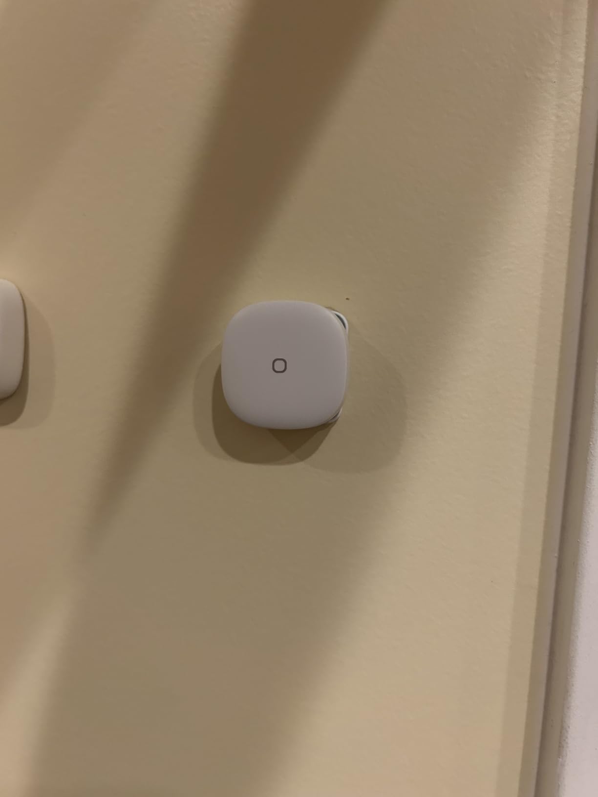 Aeotec SmartThings Button, Zigbee Remote Control, Works with Smart Home Hub customer photo 1
