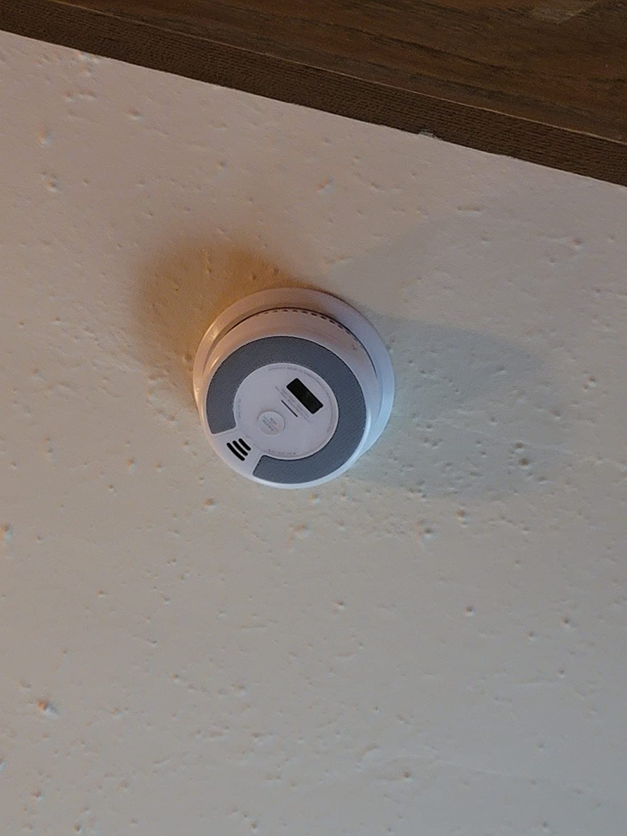 X-Sense 3-Pack Interconnected Smoke and CO Detector, SC06-W | 10-Year Sealed Battery (Not Hardwired), Interconnected Alerts, 2-in-1 smoke & CO, Easy Install, UL 217 & UL 2034 Certified customer photo 1
