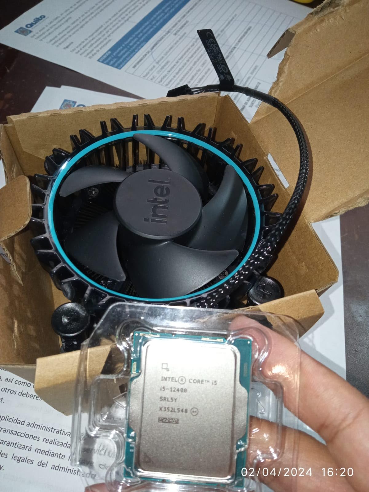 Intel Core i5-12400 Desktop Processor 18M Cache, up to 4.40 GHz customer photo 2