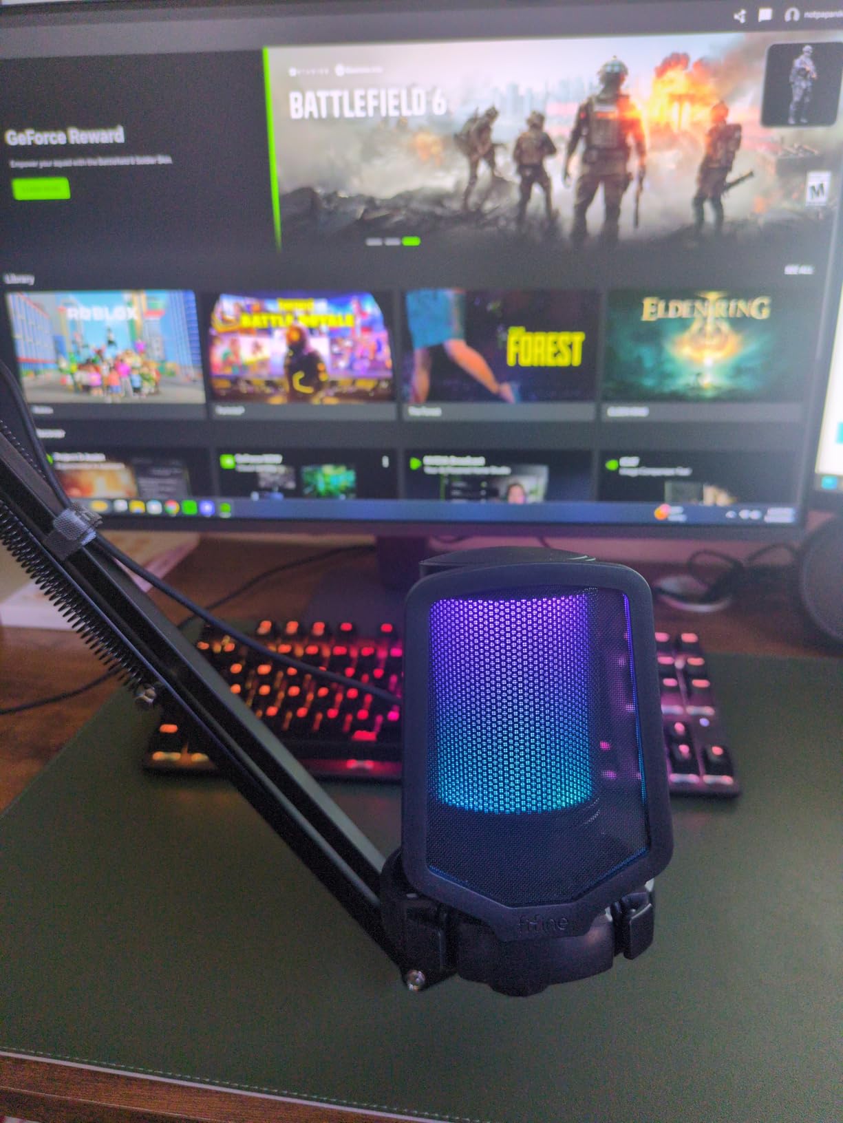 FIFINE AmpliGame A6T USB Gaming Microphone Kit, Condenser Mic for Streaming customer photo 2