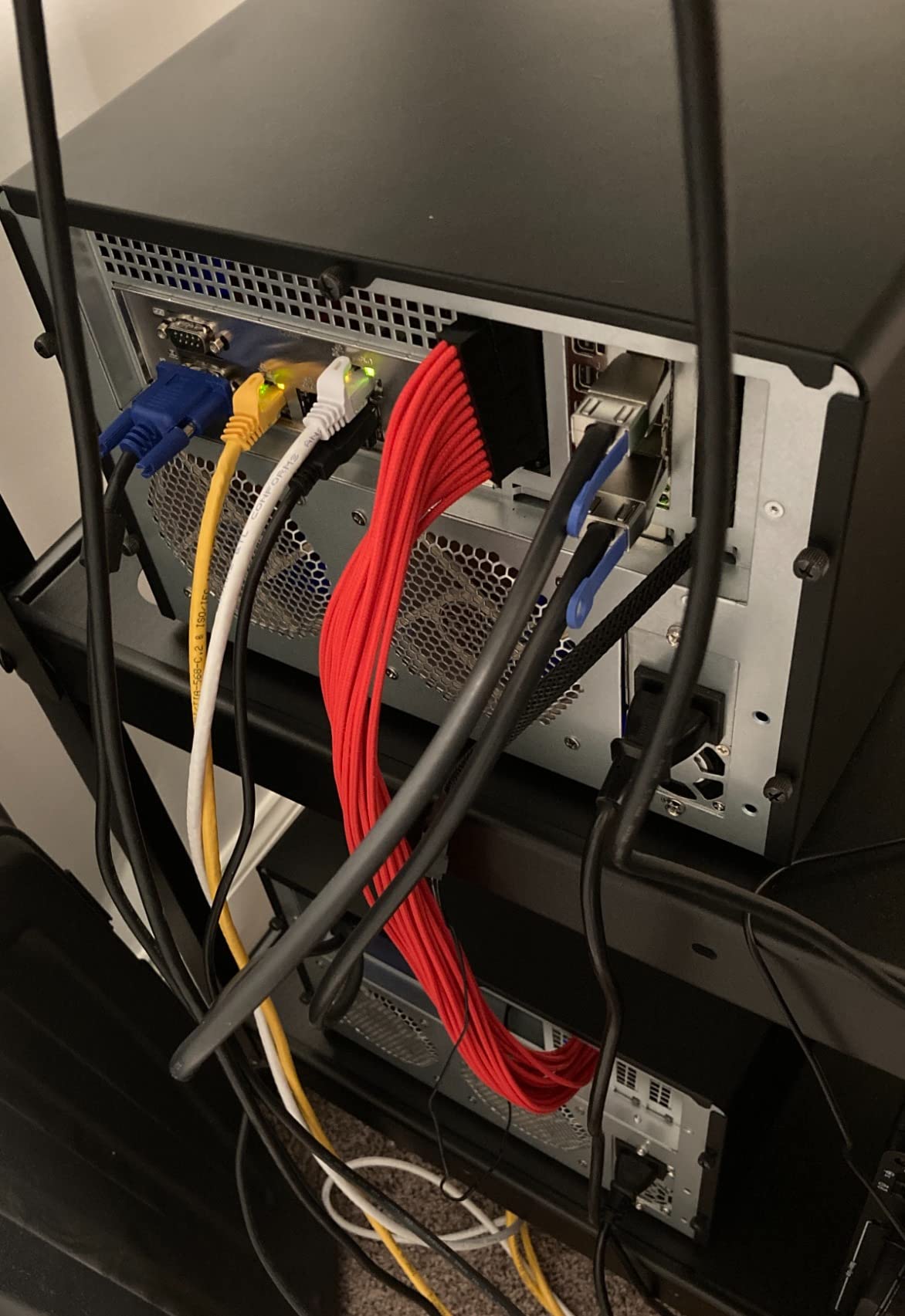 8 Bay Mini ITX Micro ATX NAS Case, Hot Swap Drive Bays DIY Storage Enclosure, Dual Independent Air Channel, Support 3.5