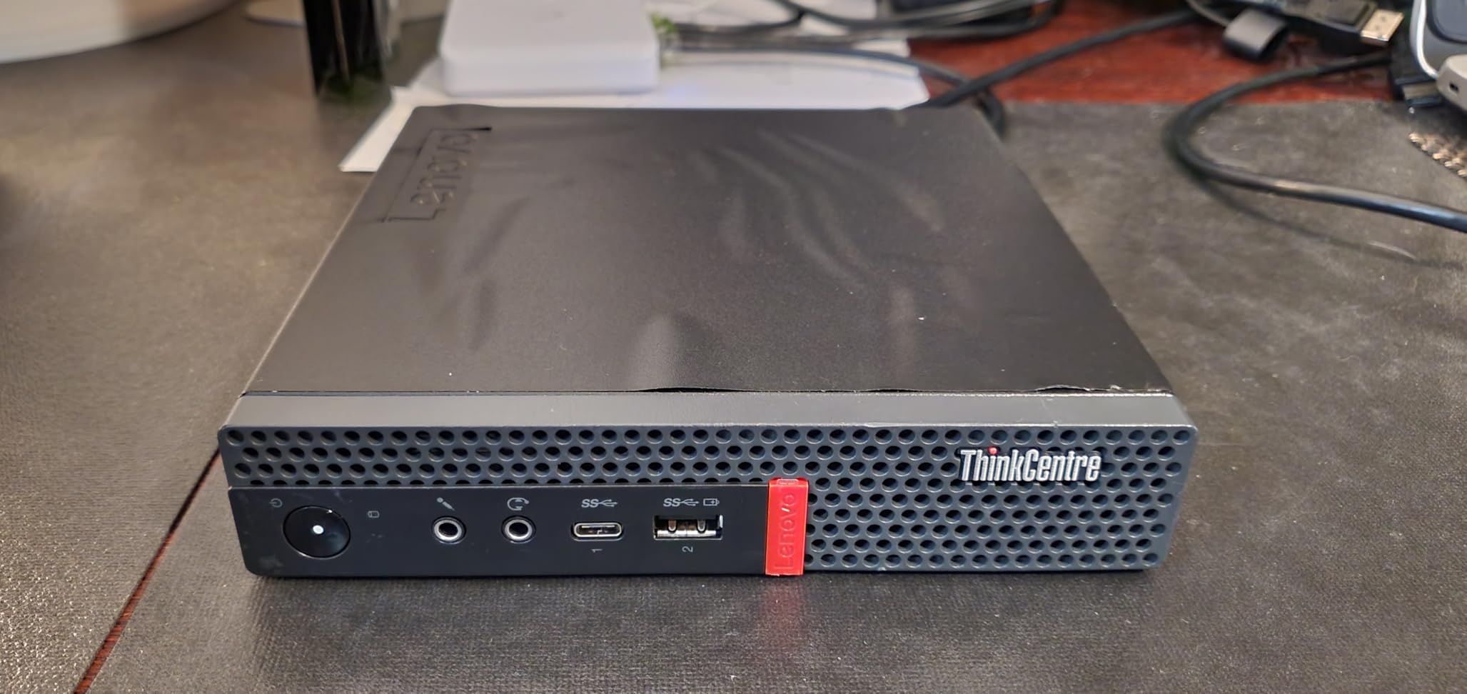Lenovo ThinkCentre M920q Tiny Desktop, Intel 6 Core i5-8500T, 16GB RAM, 256GB NVME SSD, HDMI, DisplayPort, WiFi, Bluetooth, Wireless Keyboard Mouse, Windows 11 black (Renewed) customer photo 1