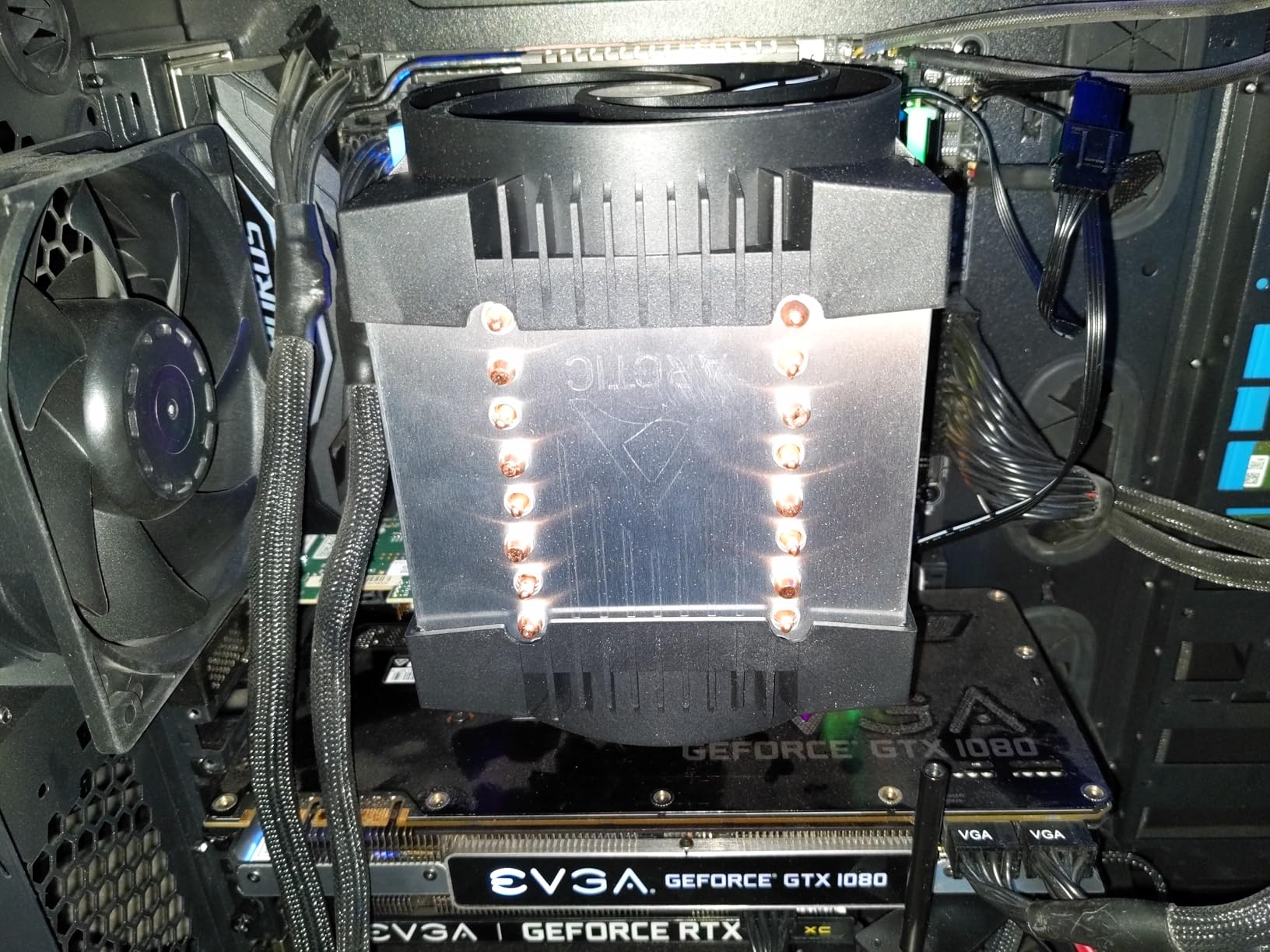 ARCTIC Freezer 4U-M (Rev. 2) for AMD and Intel, 4U & UP, Server CPU Cooler customer photo 1