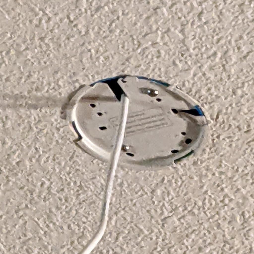 TP-Link Omada EAP610 Business WiFi 6 AX1800 Dual Band Wireless Gigabit Access Point customer photo 1