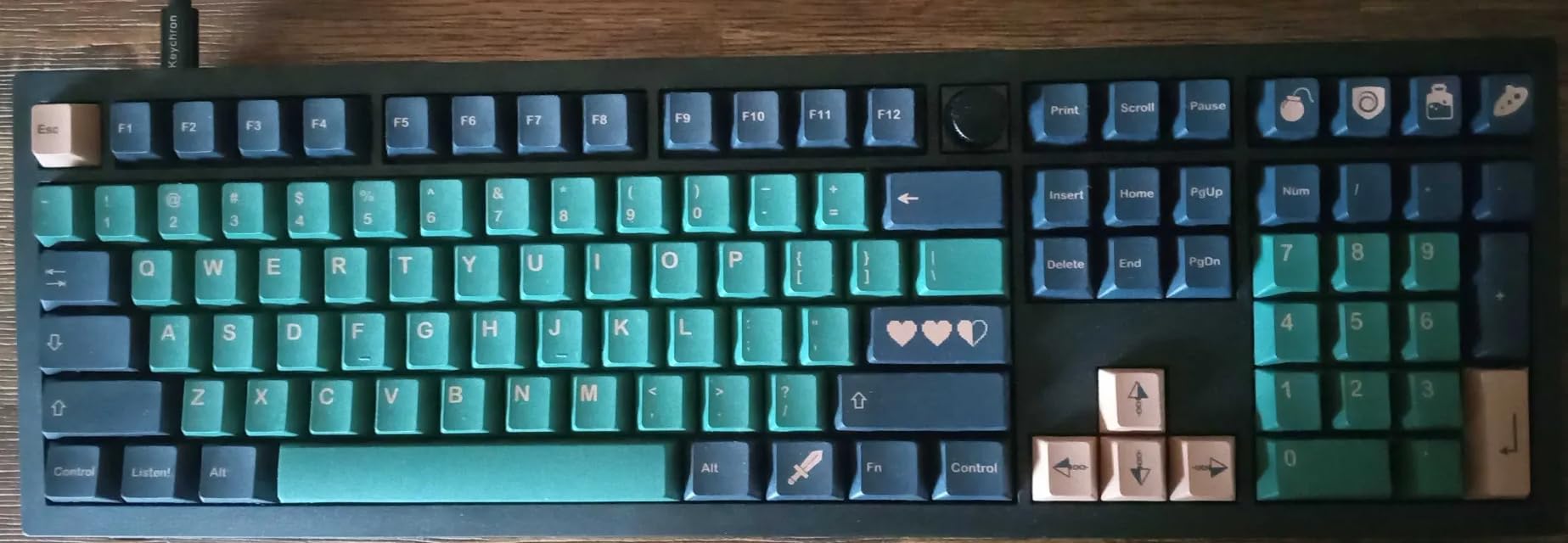 Keychron V6 Wired Custom Mechanical Keyboard Knob Version, Full-size QMK/VIA Programmable Macro with Hot-swappable Keychron K Pro Brown Switch customer photo 2