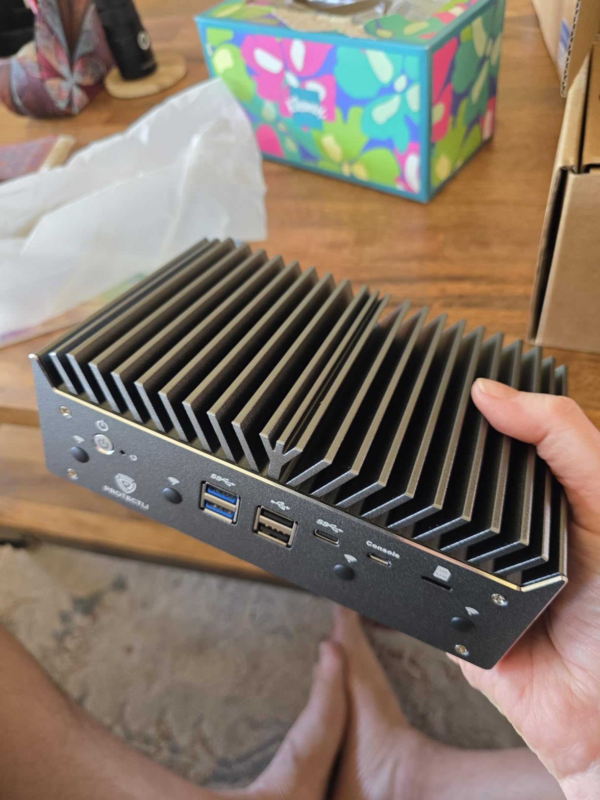 Protectli Vault Pro VP4630-6 Port, Firewall Micro Appliance/Mini PC - Intel i3, 2.5G Ports, DDR4 RAM, M.2 NVMe or SATA SSD Storage, AES-NI, 8GB RAM, 120GB SATA SSD customer photo 1