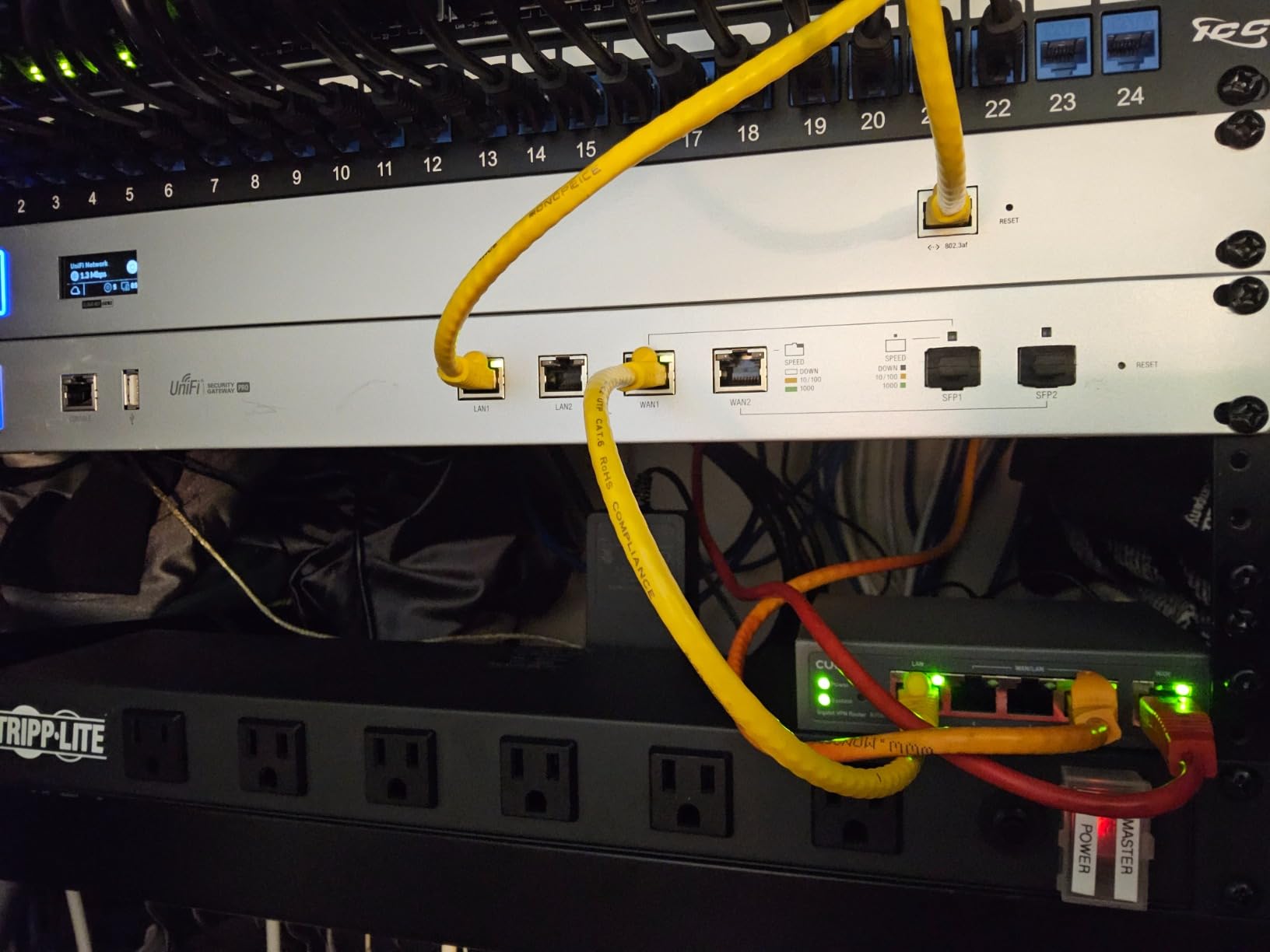 Cudy Gigabit Multi-WAN Router, OpenWRT, Load Balance, 5X GbE, R700 | WireGuard/OpenVPN/IPsec, Failover, VLAN, QoS customer photo 1