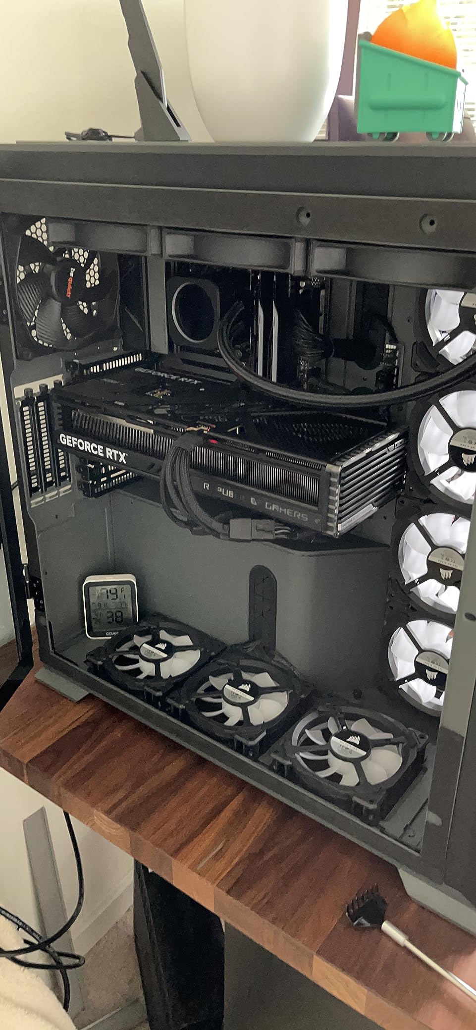 ASUS ROG Strix GeForce RTX 4090 OC Edition Gaming Graphics Card (PCIe 4.0, 24GB GDDR6X, HDMI 2.1a, DisplayPort 1.4a) customer photo 2