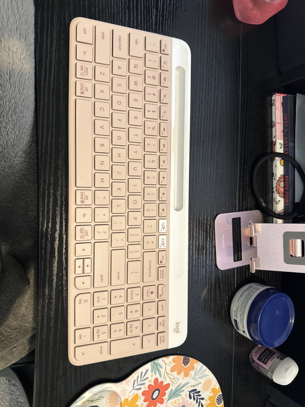 Logitech K585 Slim Wireless Keyboard with Built-in Phone Cradle - Graphite | Compact layout, full number pad, cradle holds smartphone or 10 in. tablet in landscape mode, Bluetooth, includes USB receiver customer photo 2