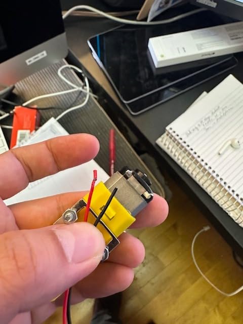 Tank Robot Kit for Raspberry Pi 5 4 B 3 B+ Zero 2 W, Crawler Chassis, Grab Objects, Ball Tracing, Line Tracking, Obstacle Avoidance, App Control, Camera, Servo (Raspberry Pi NOT Included) customer photo 1