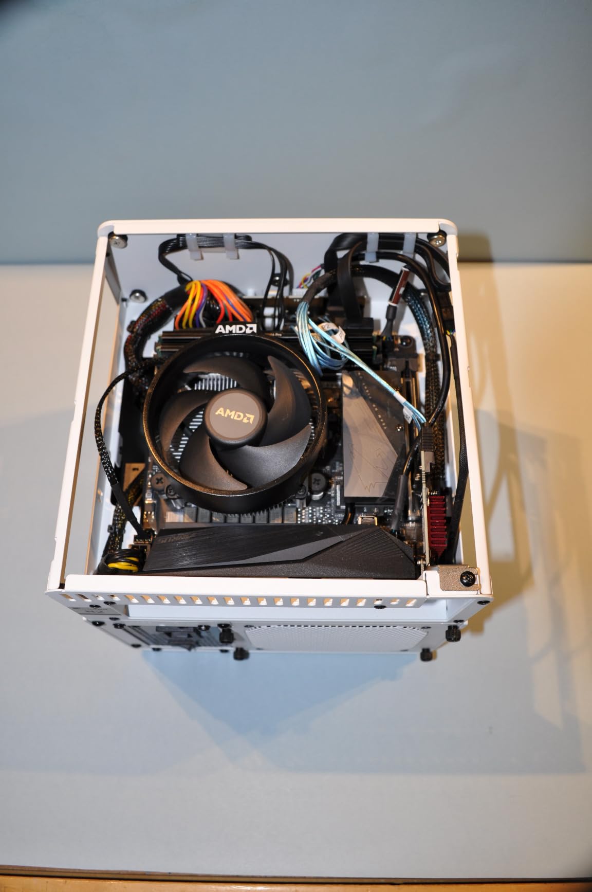 JONSBO N2 Black NAS ITX Case 5+1 Disk Bays Mini Aluminum Case, Built-in 12cm Fan, SFX Power Bite (L150mm Max.), Support 65mm CPU Cooler, Integrated Upper Cover Removable, Black customer photo 2