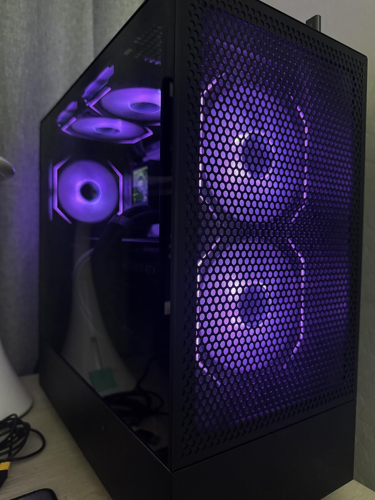 Lian Li UNI Fan SL-Infinity 140 Single Pack, Non-Wireless, ARGB, Infinity Mirror, Daisy-Chain Design customer photo 1