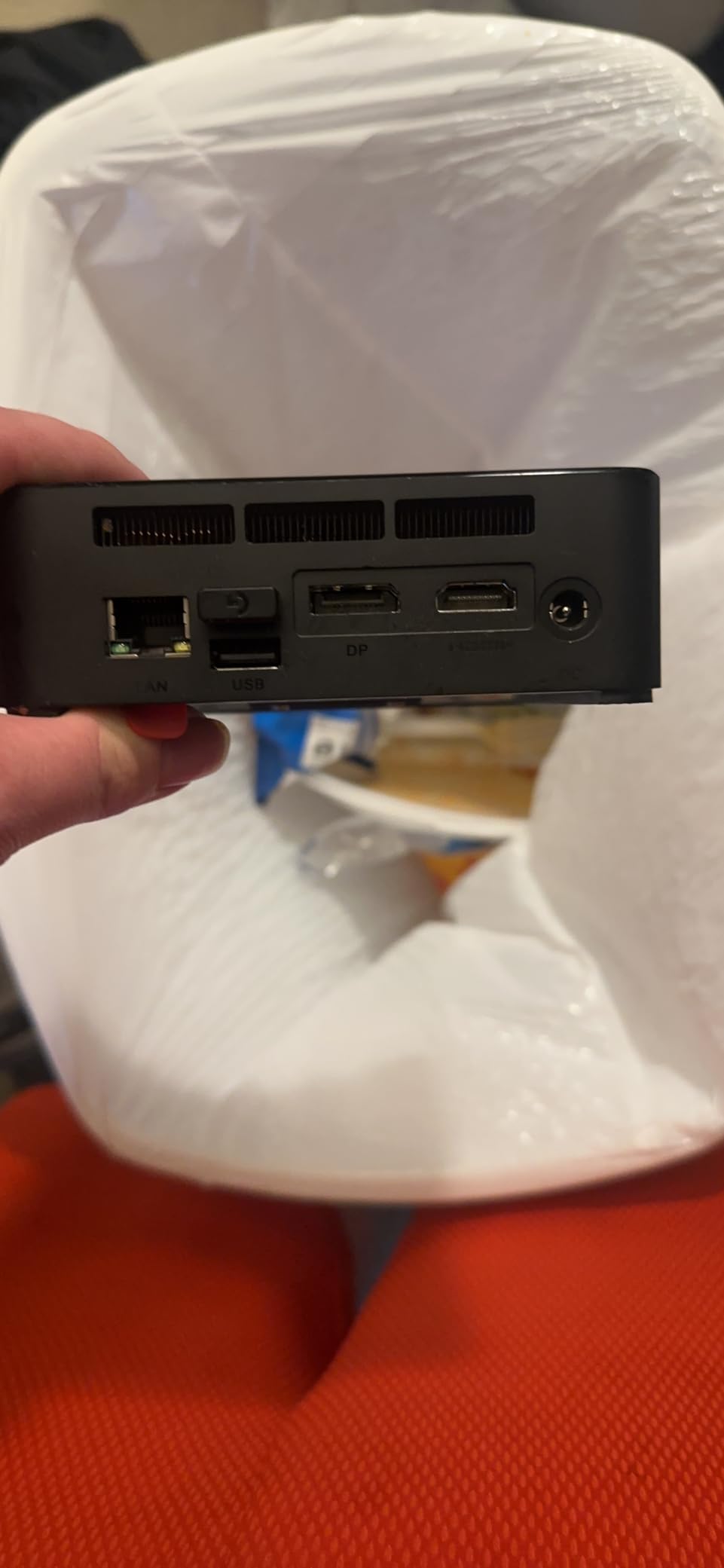 Beelink SER3 mini PC, AMD Ryzen 3200U (Up to 3.5GHz), 16GB DDR4 500GB PCle SSD, mini Computer Support 4K Dual-Screen Display/1000M LAN/WiFi5/BT5, Home/Office Mini Desktop Computer customer photo 1