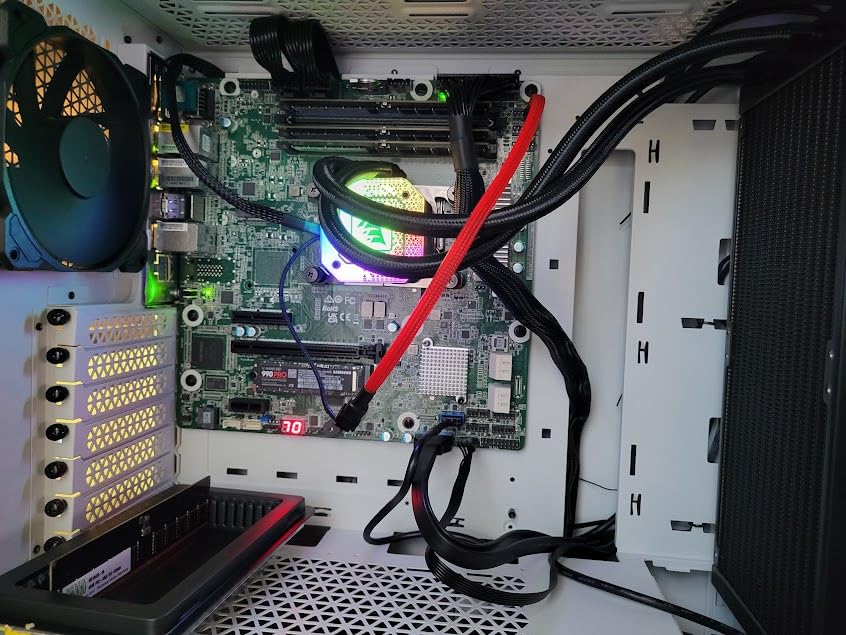 AsRock Rack B650D4U Micro-ATX Server Motherboard Single Socket AMD Ryzen 7000 Series Processors (LGA 1718) B650E PCIe 5.0 Dual 1G LAN customer photo 2