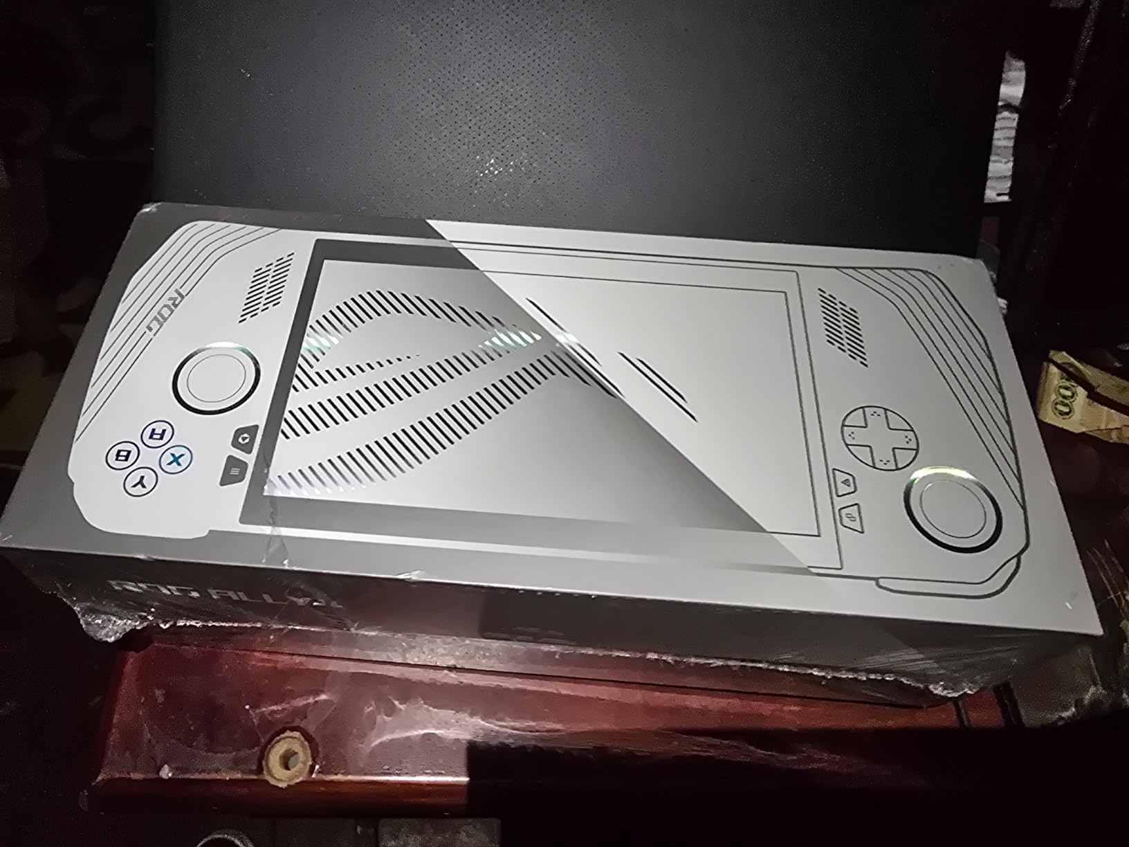 ASUS - ROG Ally Gaming Handheld Console - Z1 Processor, 512GB, 1080p 120Hz Display, White customer photo 2