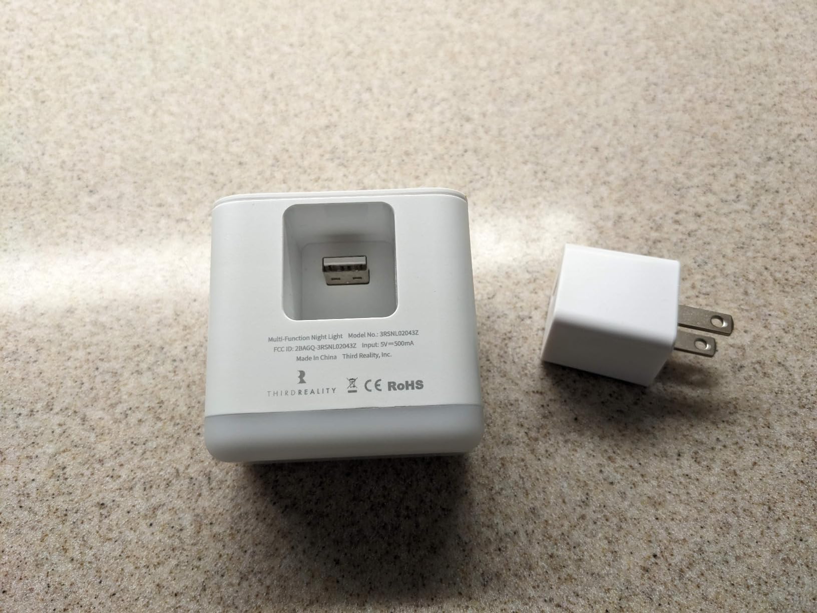 THIRDREALITY Multi-Function Night Light, Zigbee Repeater, 3-in-1 Combines a Motion Sensor, a Illumination Sensor and RGB Color Night Light, 1-100% Adjustable Brightness, Zigbee hub Required customer photo 2